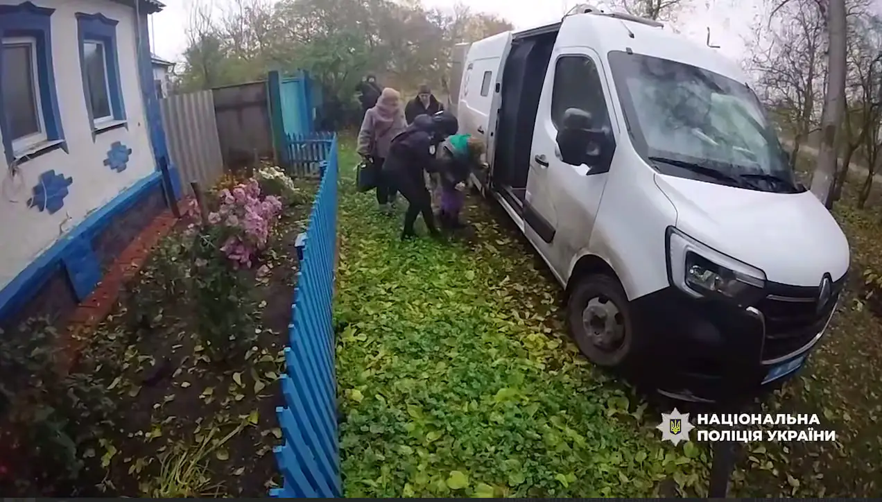 евакуація жінки з Великописарівської громади на Сумщині