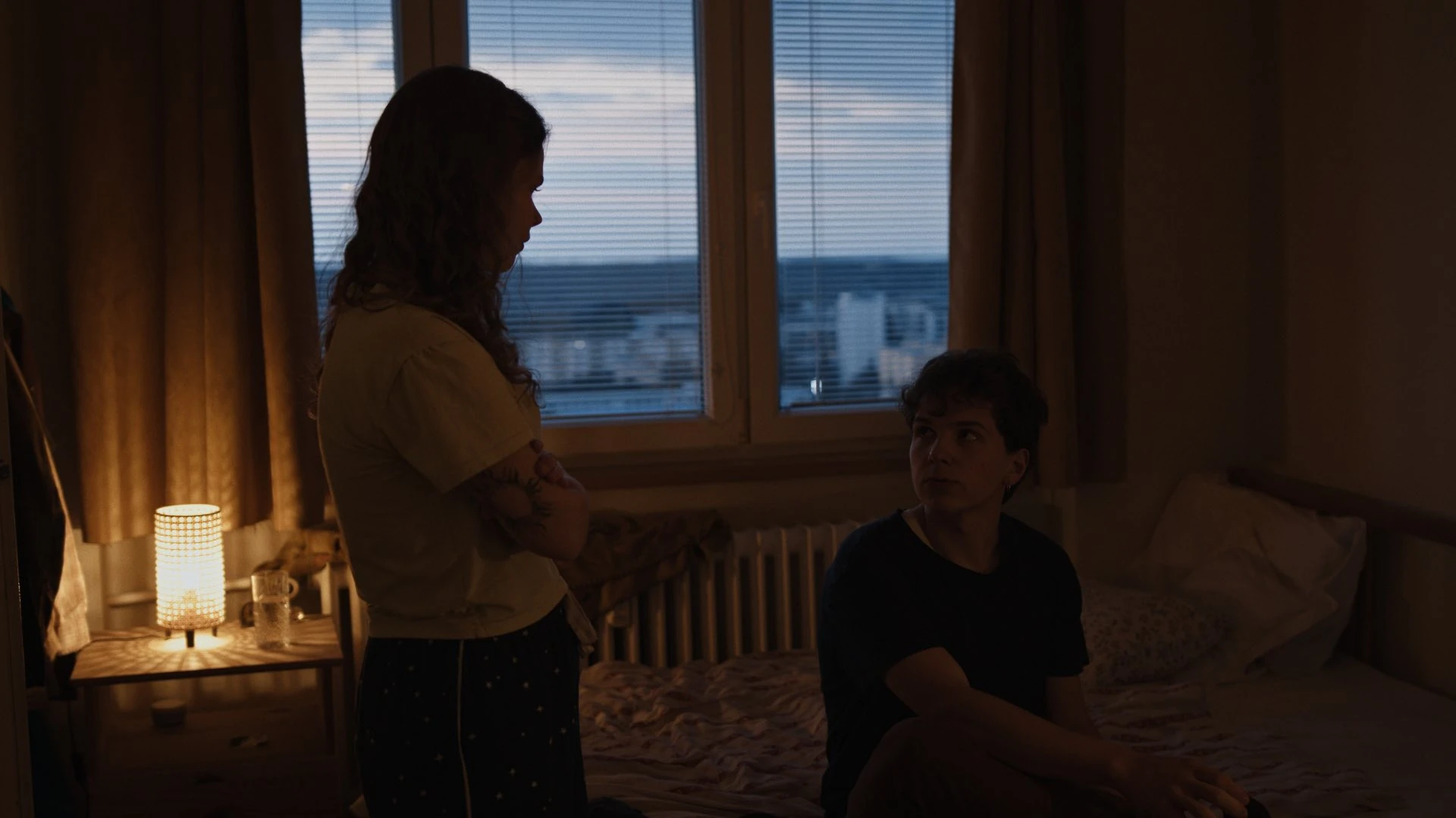 Кадр із фільму Брама Європи