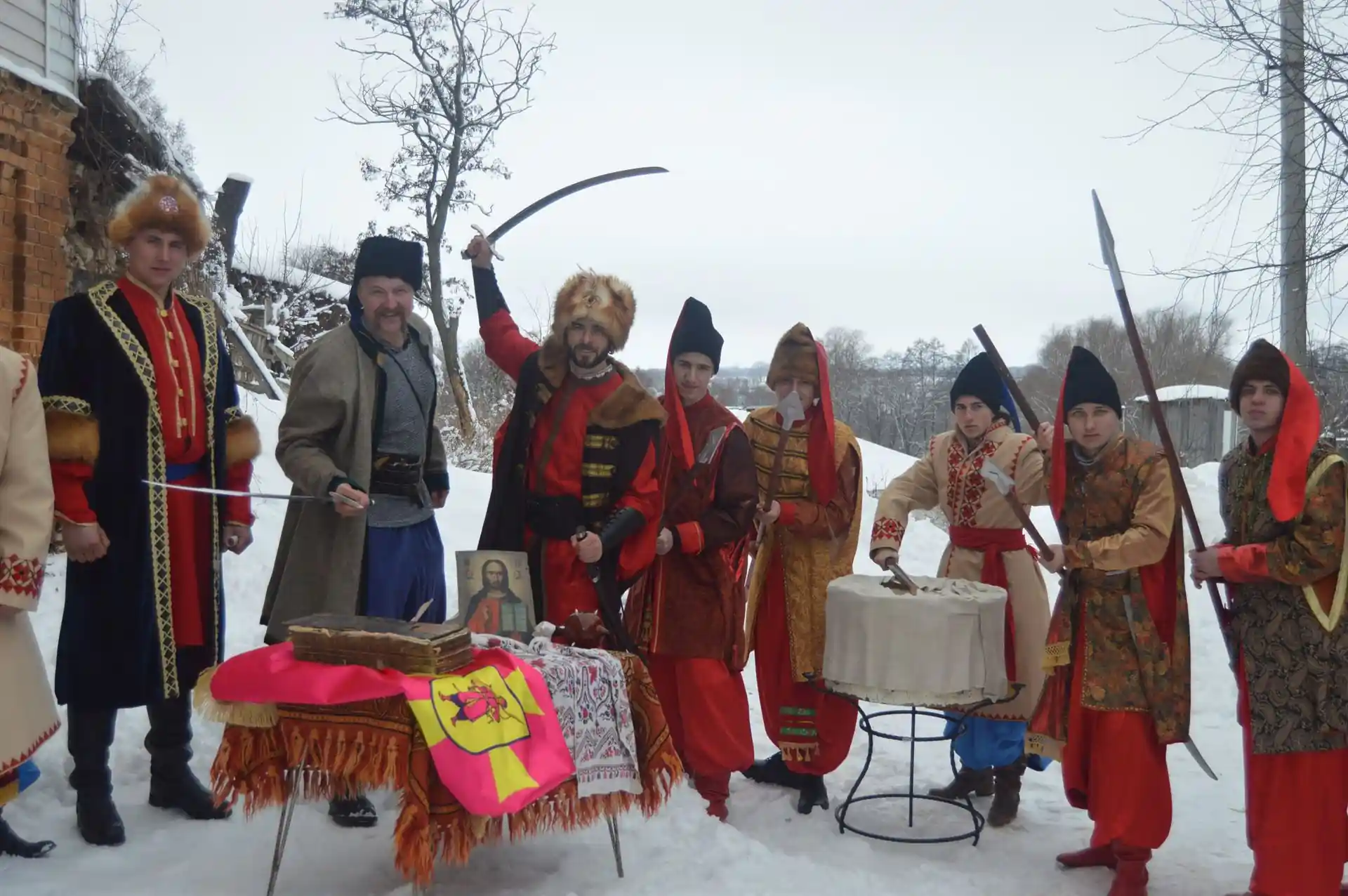 kozatsʹkyy klub harda v obrazakh kozakiv