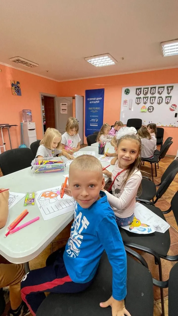 Майстерклас із малювання для дітей із Сум від проєкту «Змістовно» 