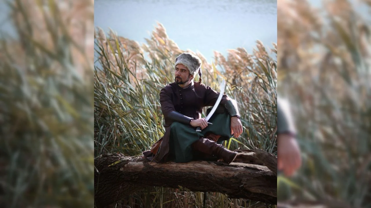 roman dzekelyev v kozatsʹkomu zhupani