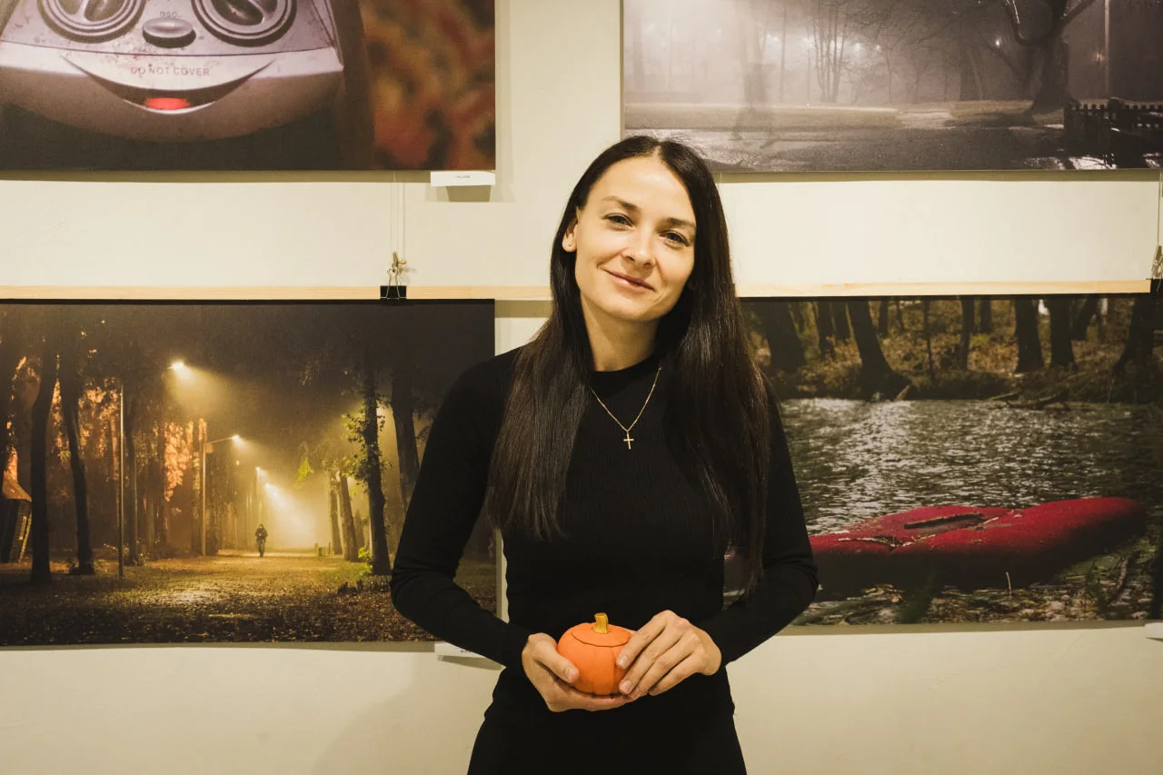 sumianka stvoriuie svichky 1 Сум'янка Катерина Калиниченко виготовляє понад 250 різних свічок