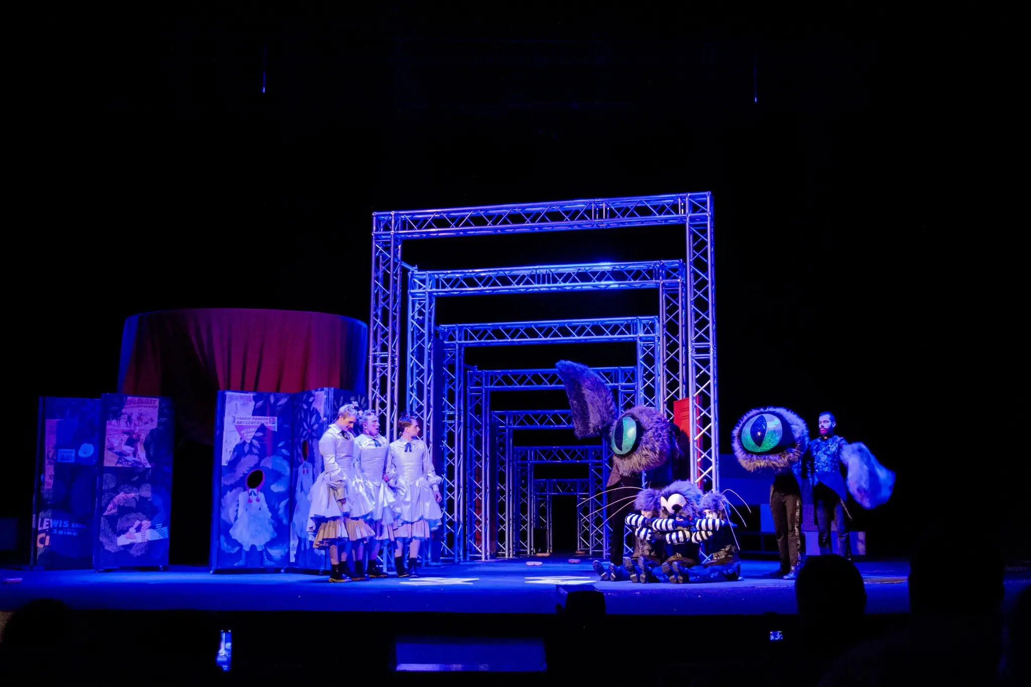 vystava alisa v dyvokrayi Вистава Аліса в Дивокраї