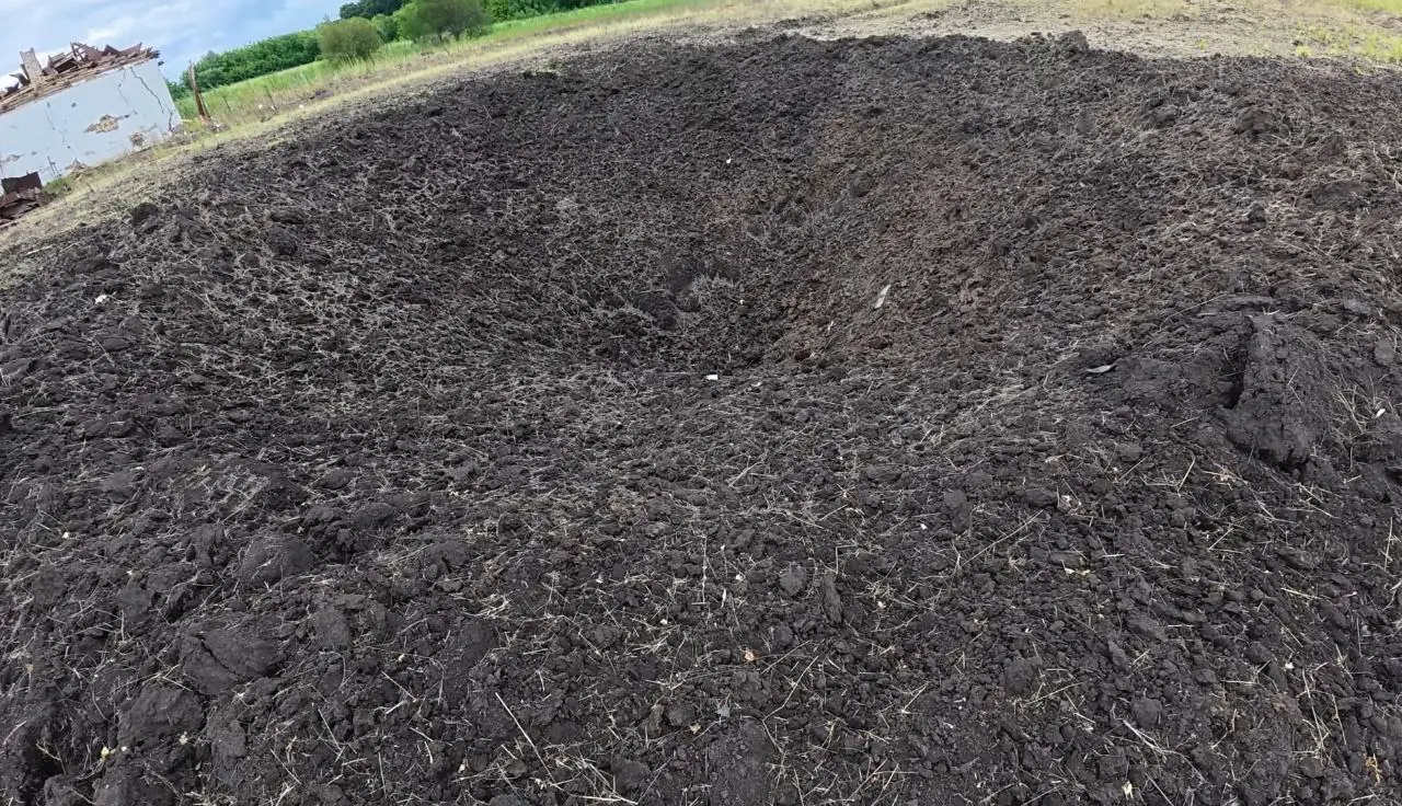 image vyrva vid aviabomby