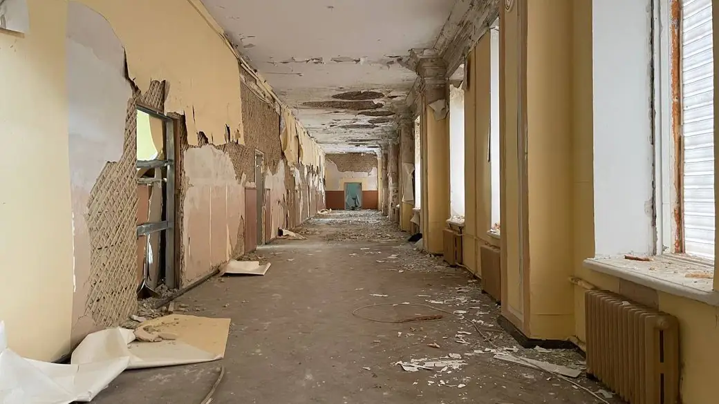 кадетський корпус у Сумах всередині після обстрілу