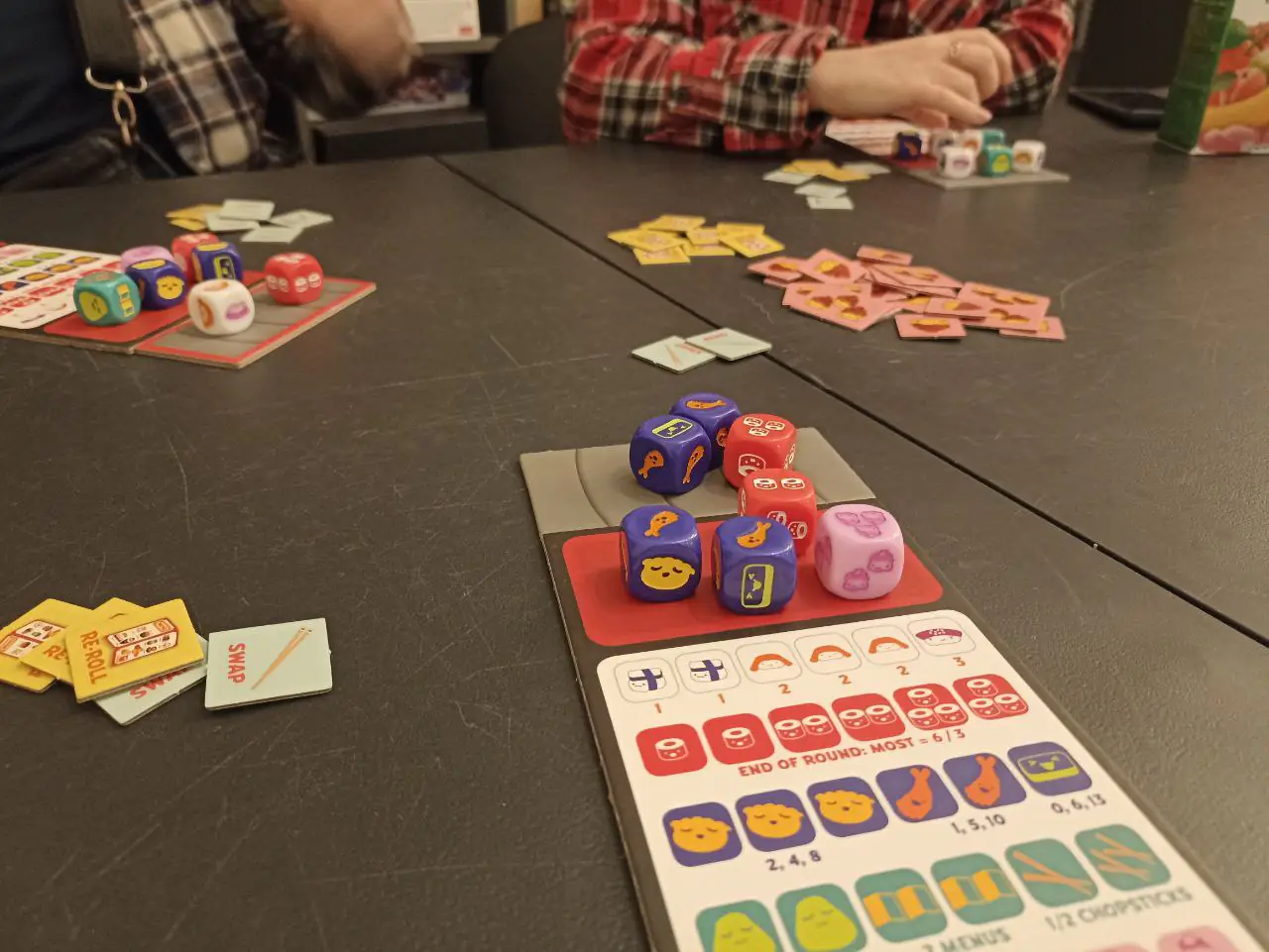 nastilky antydakh Гра у кубики у молодіжному просторі