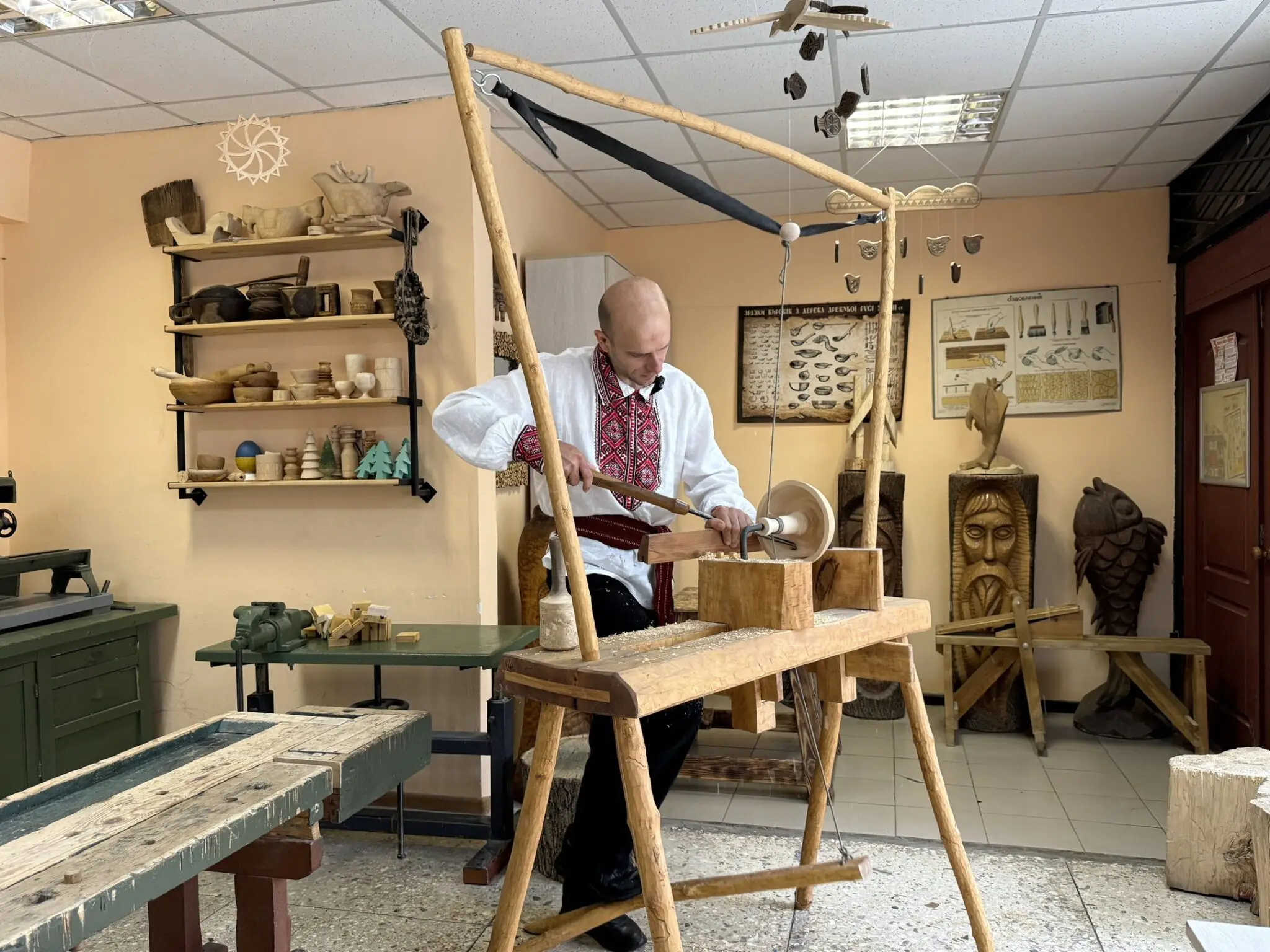 rizblennia po derevu