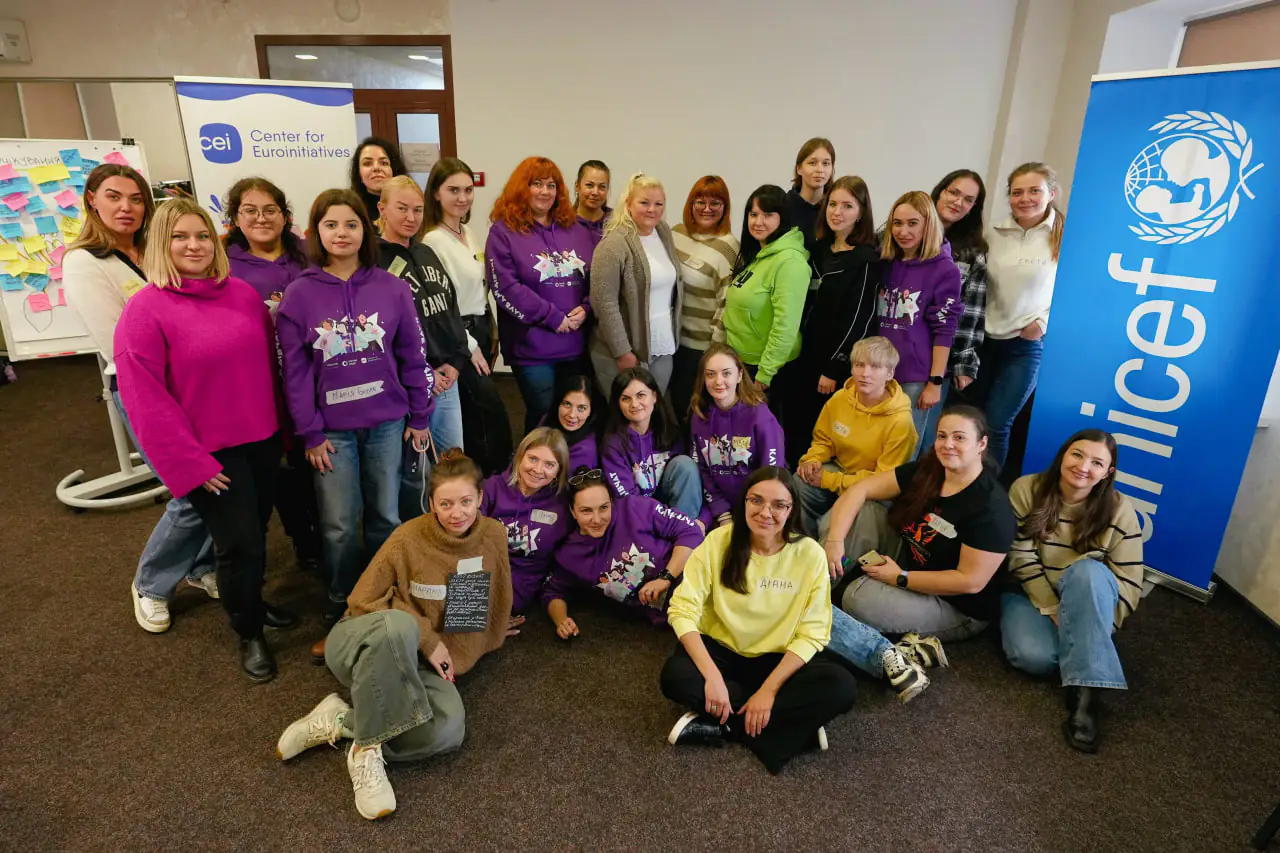 henderna rivnist u sumakh 4 Жінки, як проводять клуби для дівчат у Харківській області