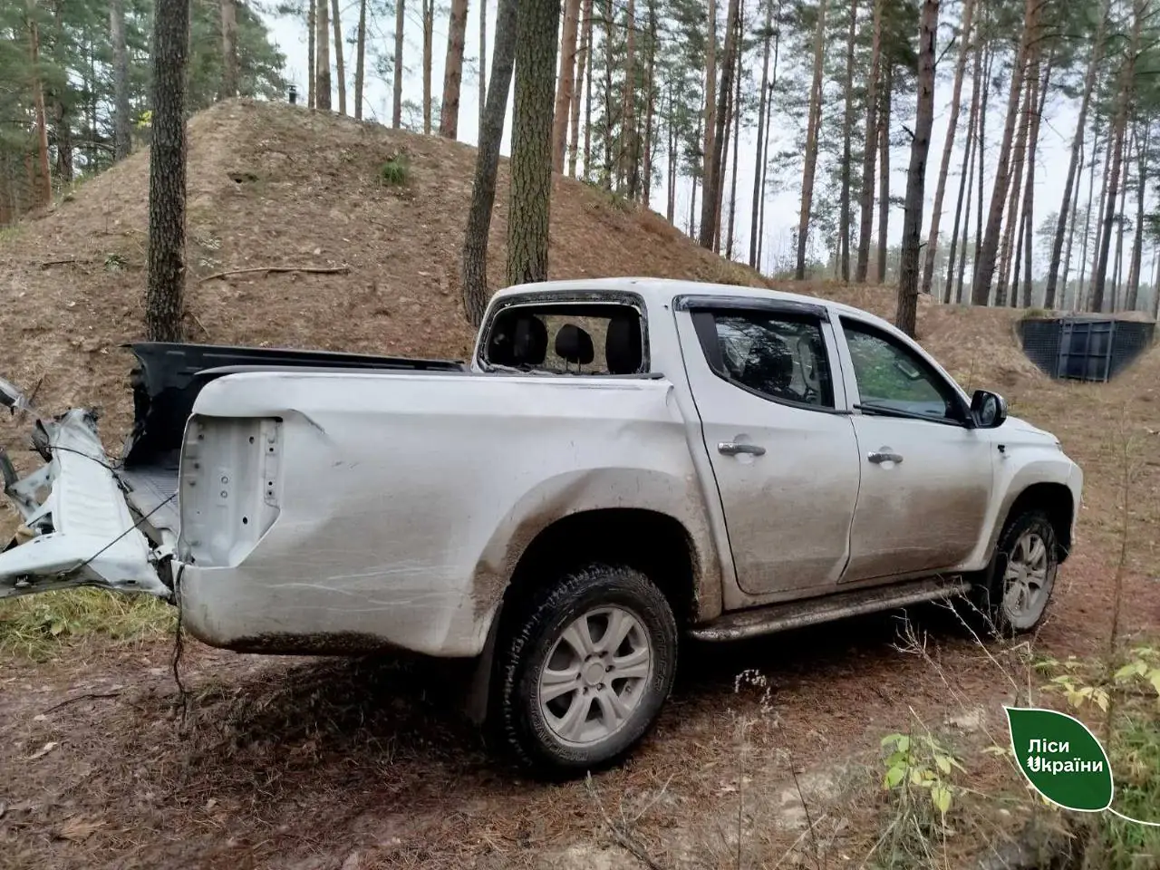 руйнування авто лісничого на Сумщині