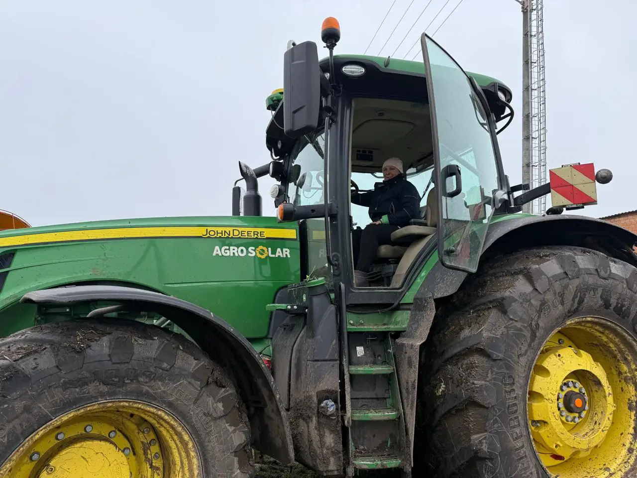 Трактористка Ромни