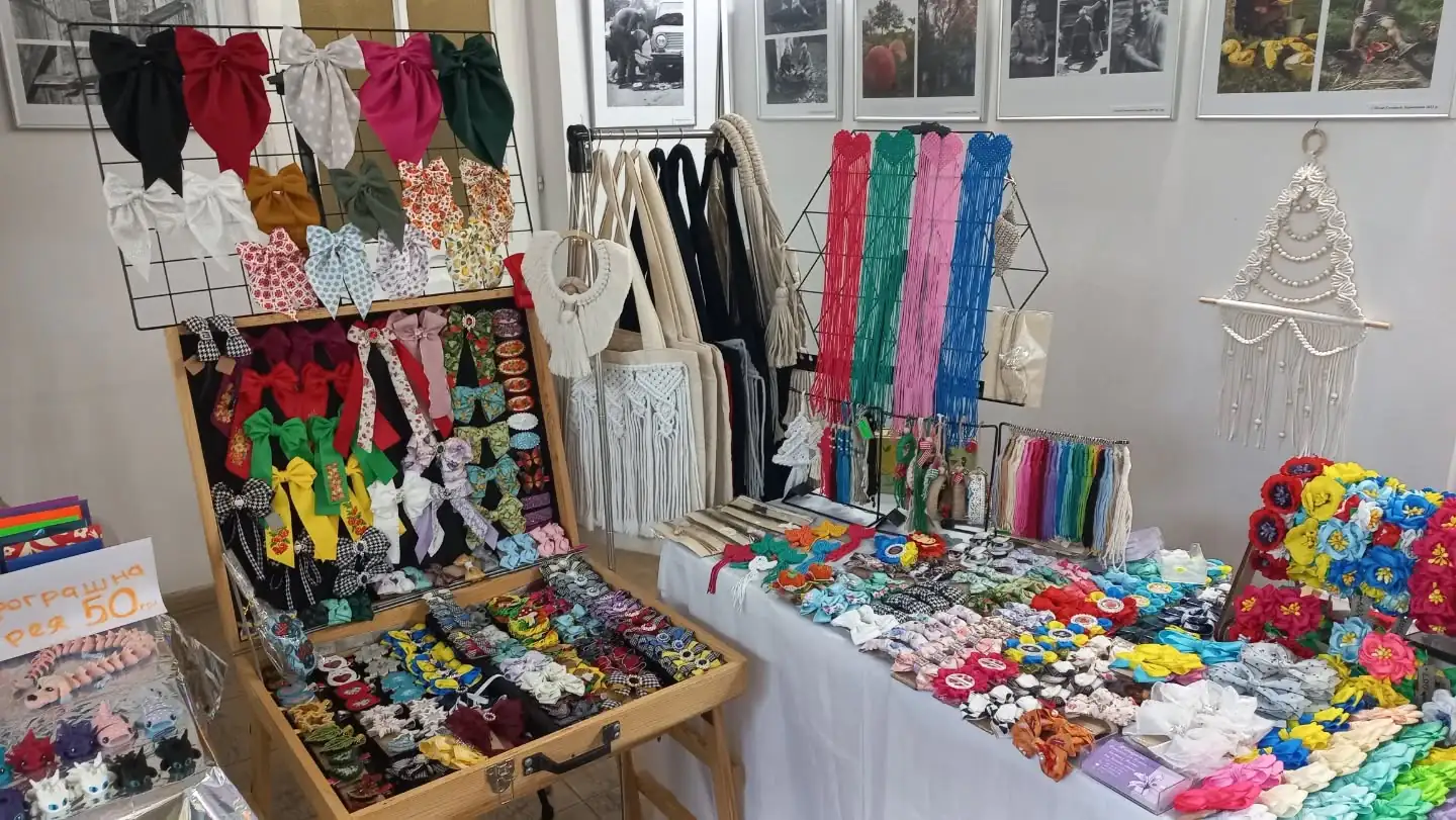 ручні вироби в Сумах