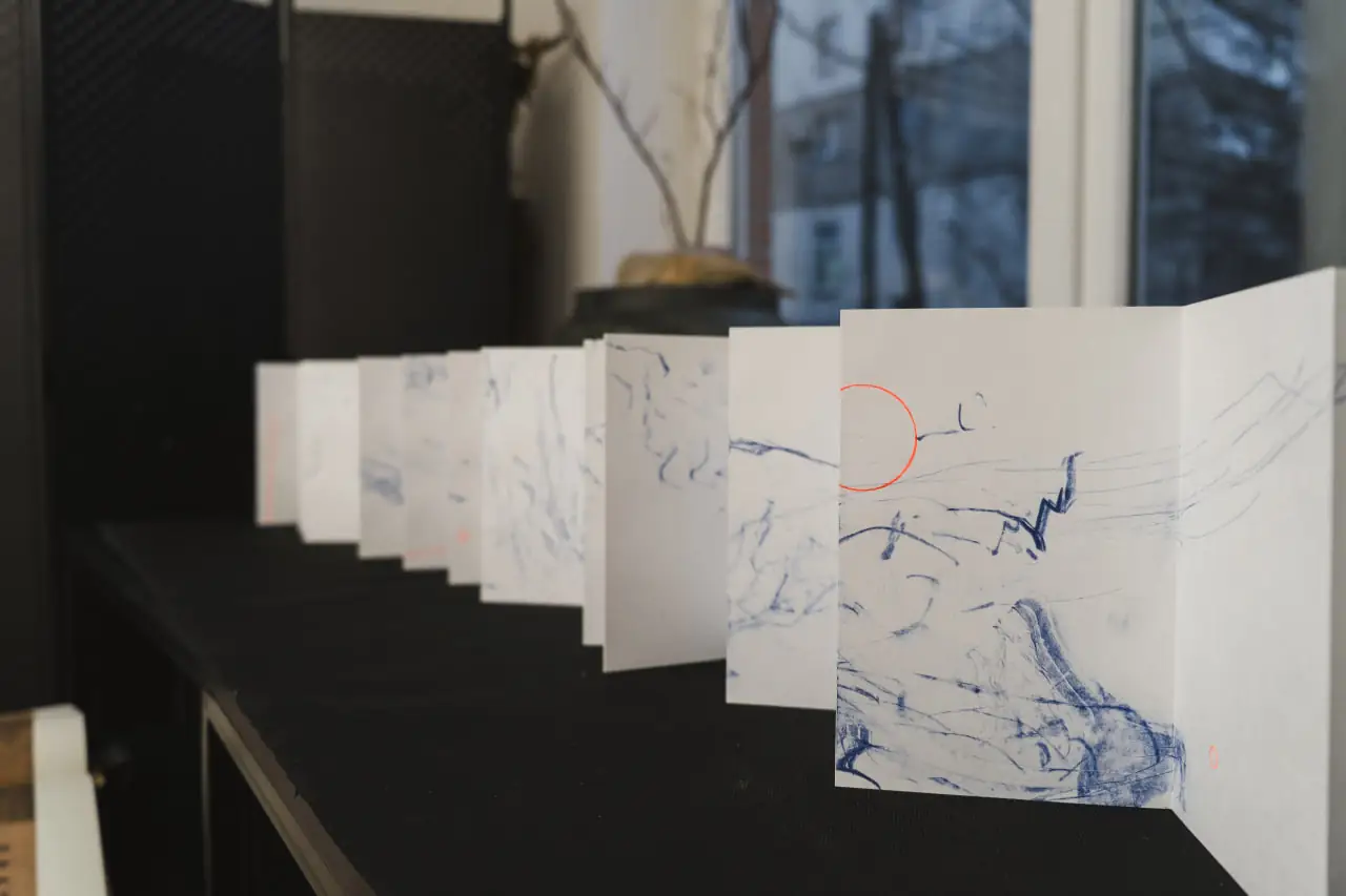 i shu vystavka robota картина-абстракція І-Шу Чена