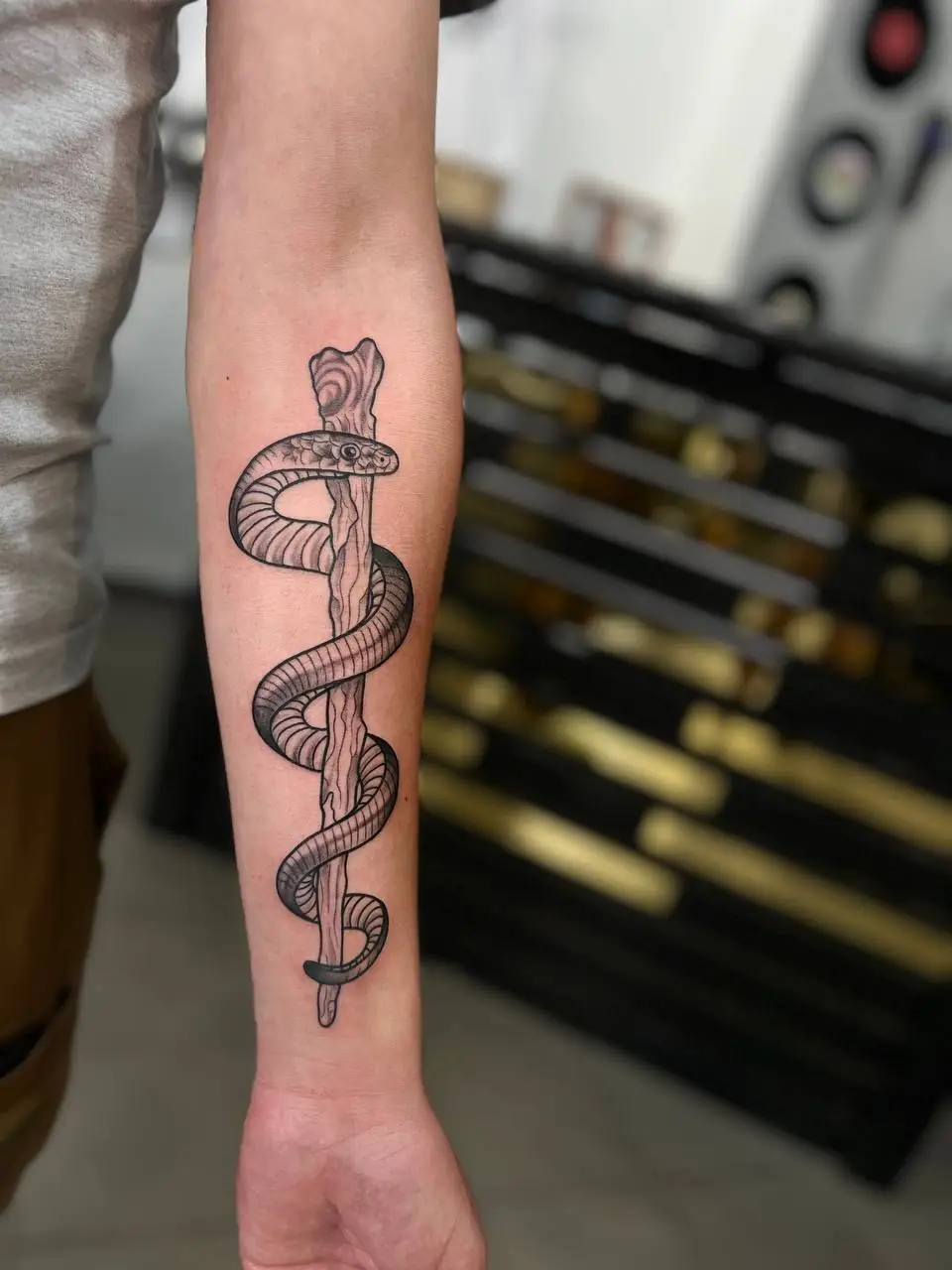 Студія тату, яка працює в Сумах, робить власні ескізи