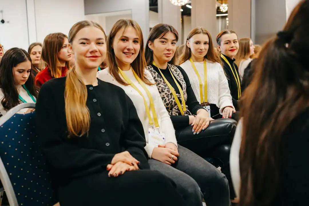 Молодіжна рада при СМР