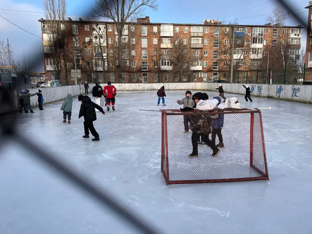 Нова ковзанка в Охтирці
