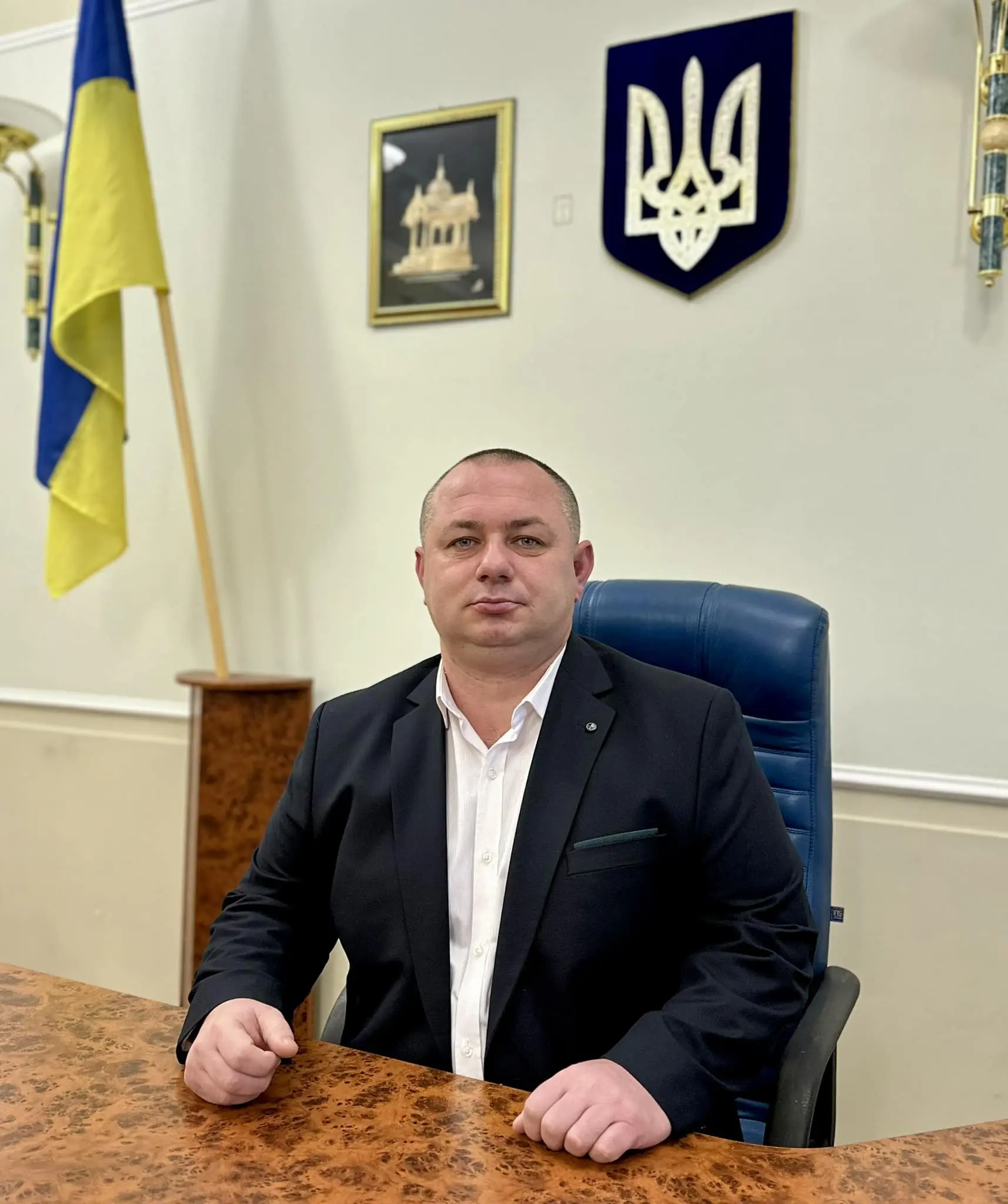 obitsianky chynovnykiv 1 Керівник Сумської міської ради Артем Кобзар