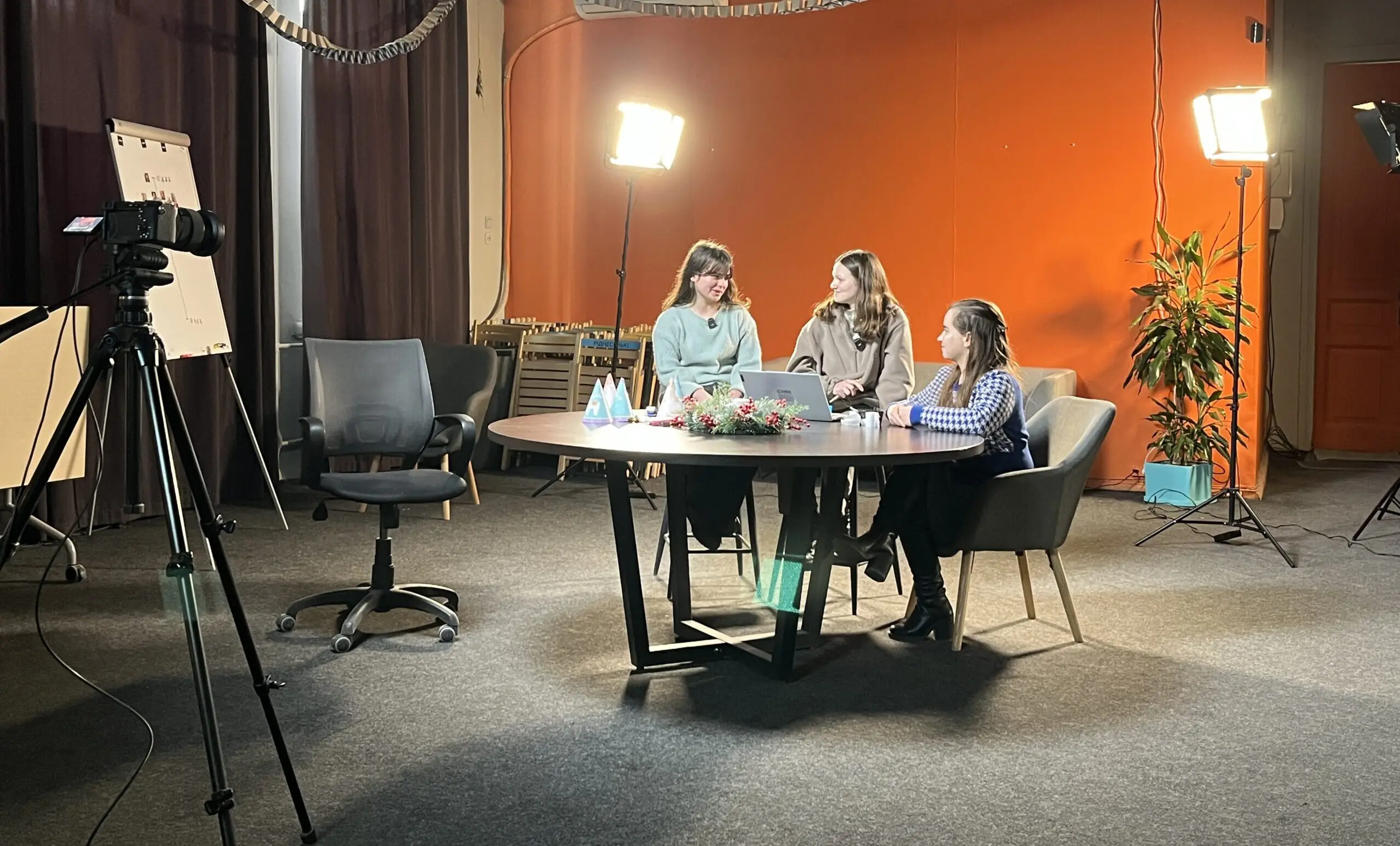 Початок стріма про Цукр