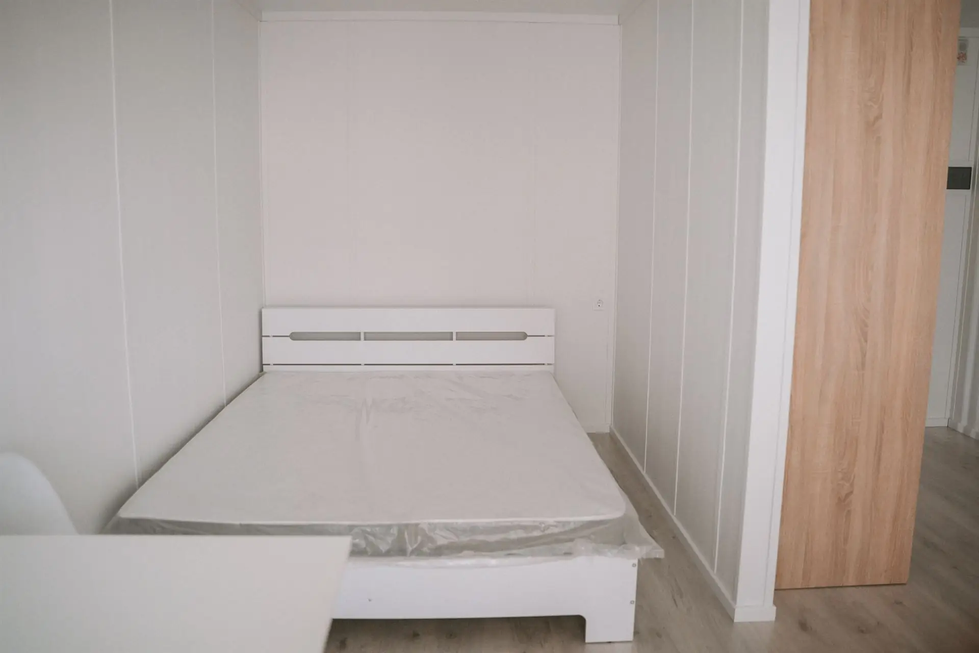 Спальня в модульному будинку в Сумах