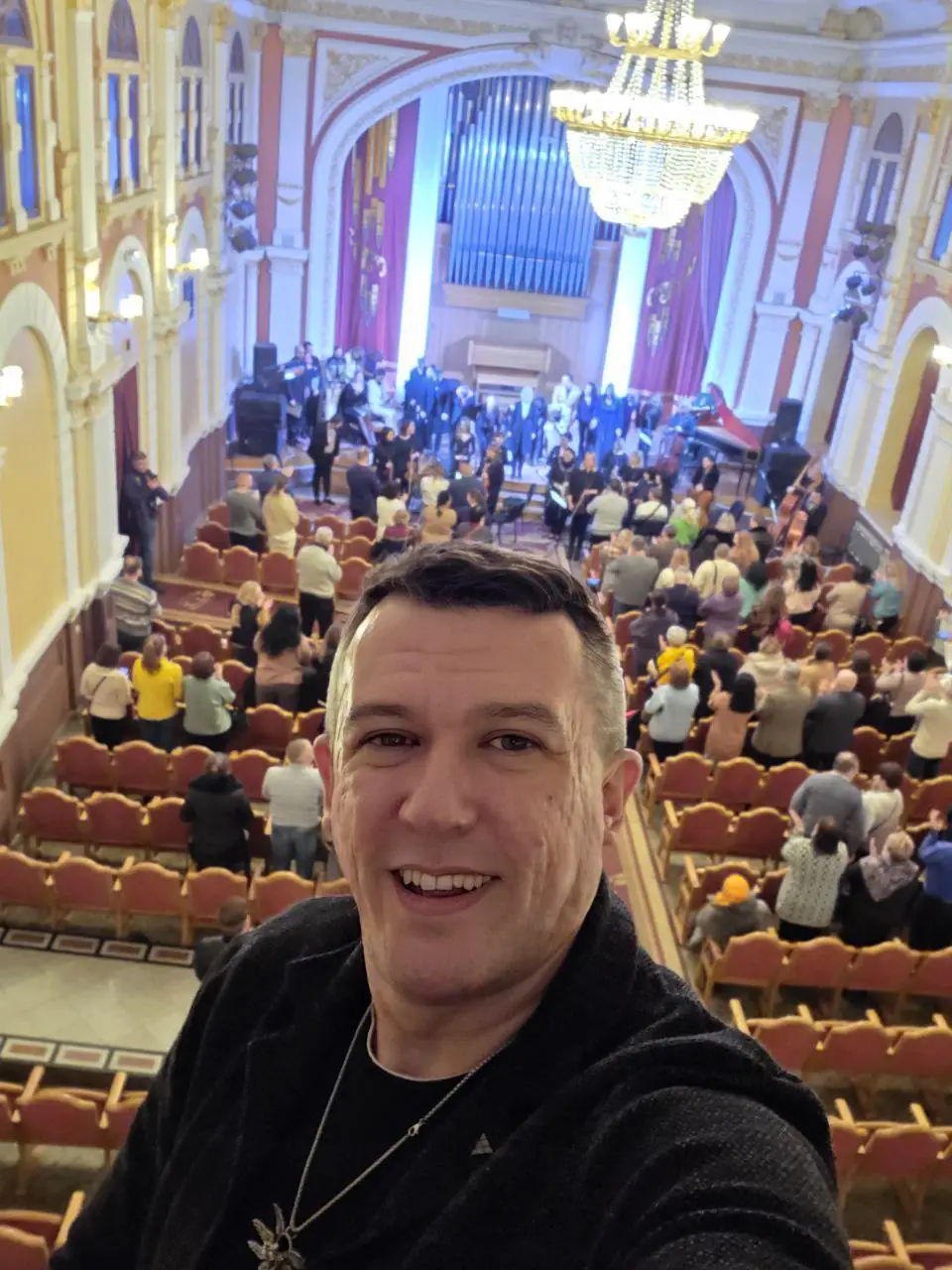 екскурсовод Олександр Коваленко