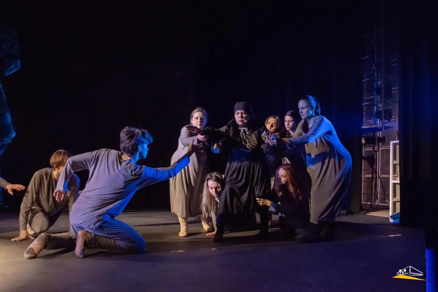 Тіні забутих предків