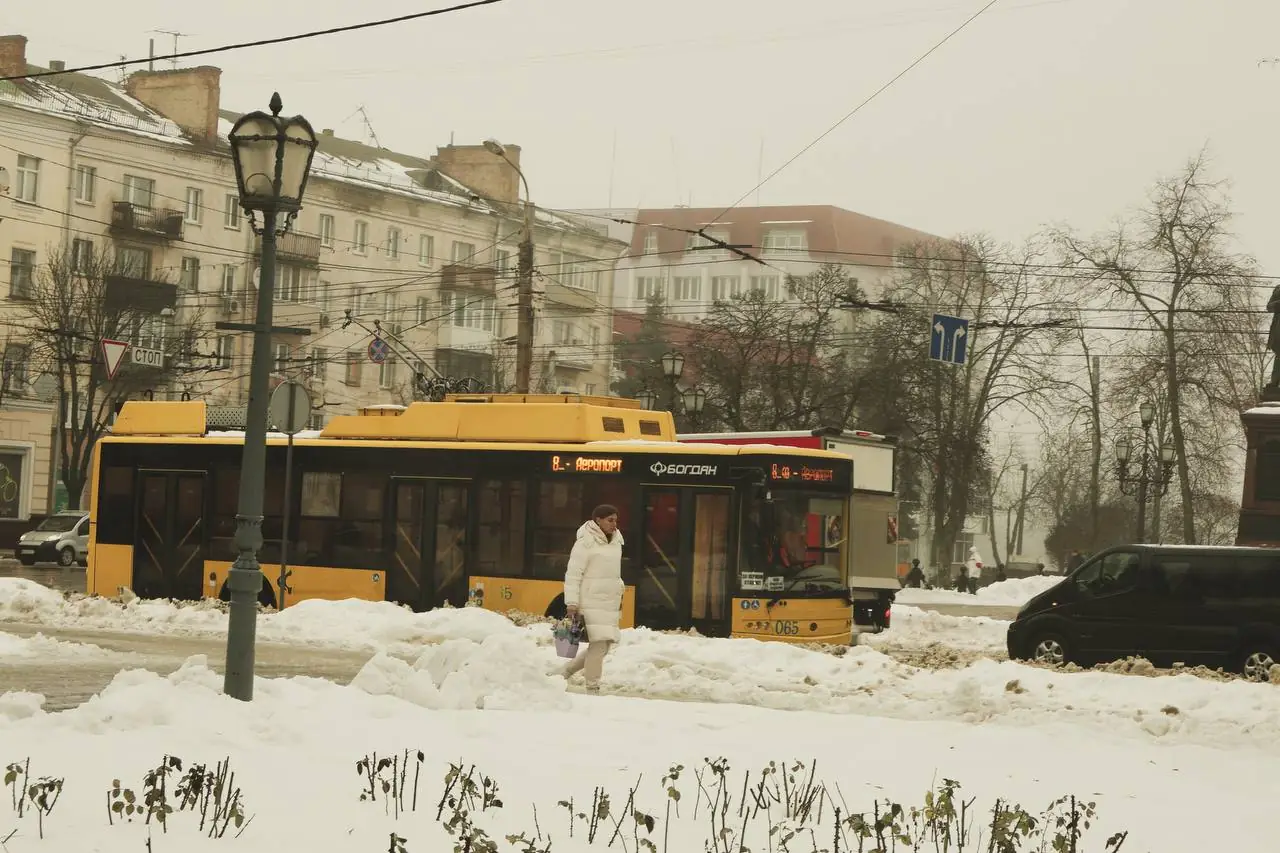 Сумські тролейбуси на вулицях міста