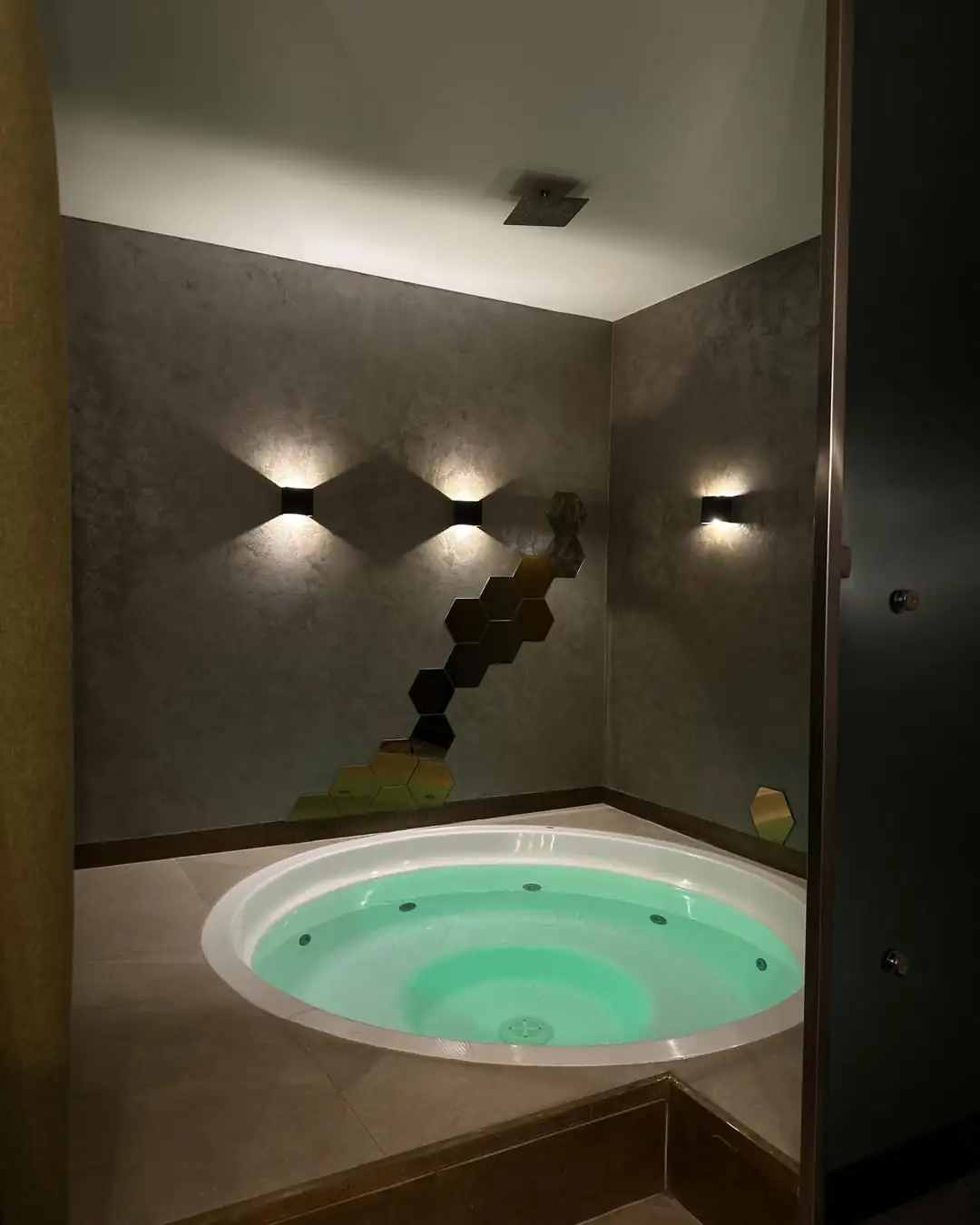 Басейн у Софа спа