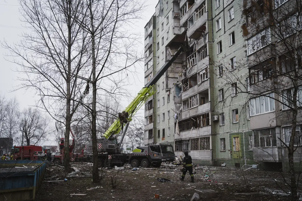 наслідки атаки на будинок на Героїв Крут