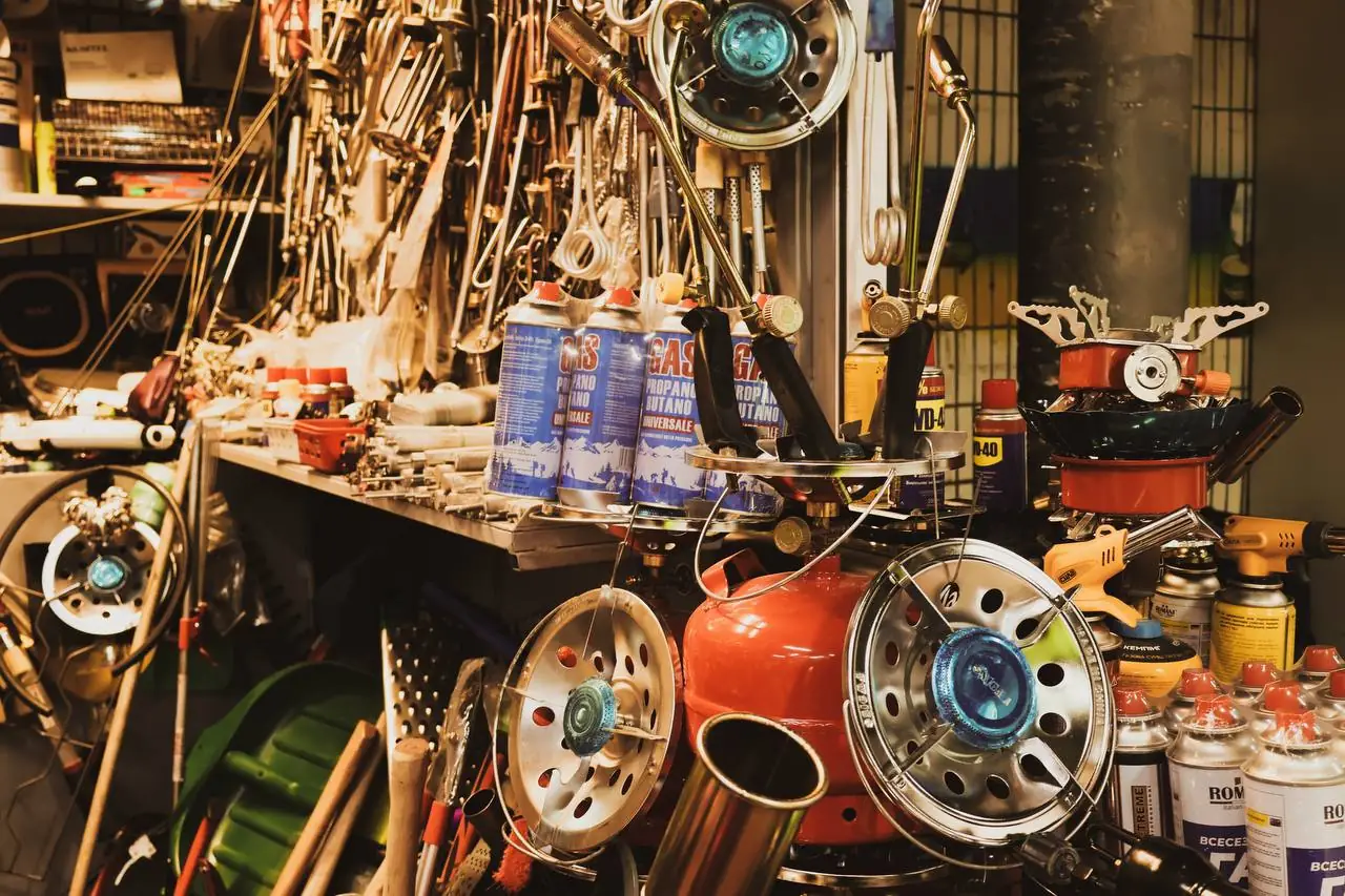 Газові балони та інший товар