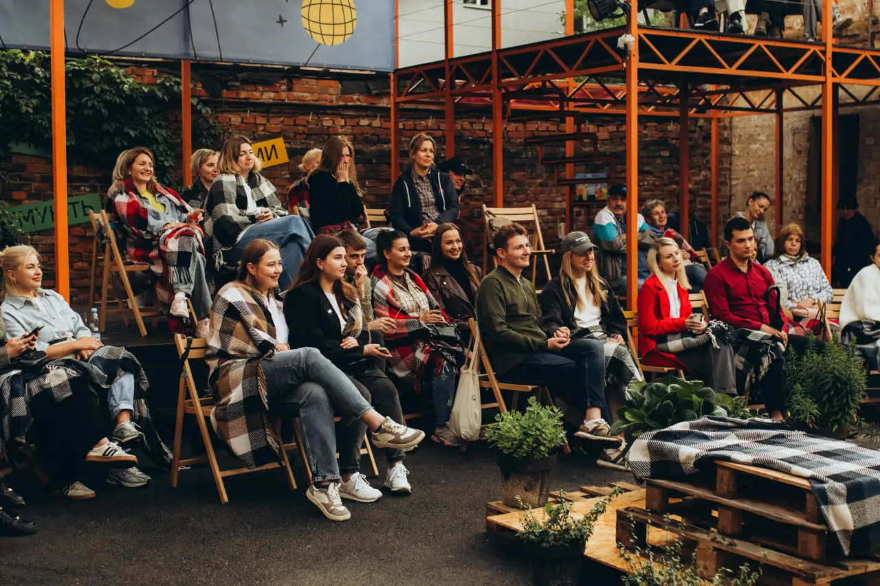 які потреби в молоді Сум