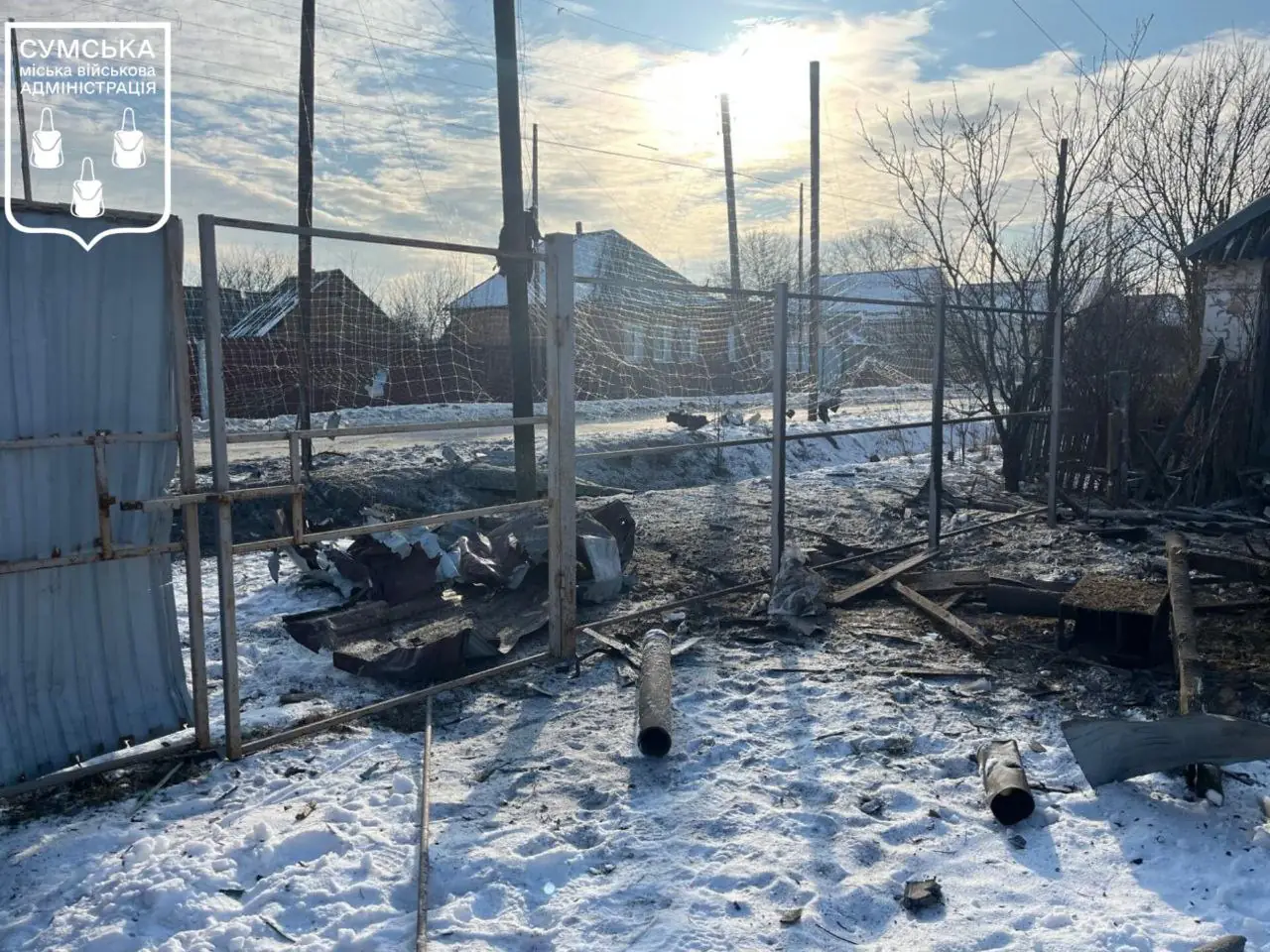 Зруйнований паркан