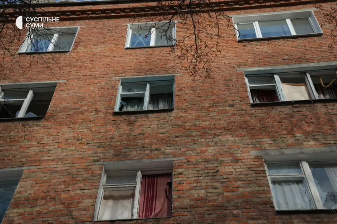 вибиті в Сумах вікна