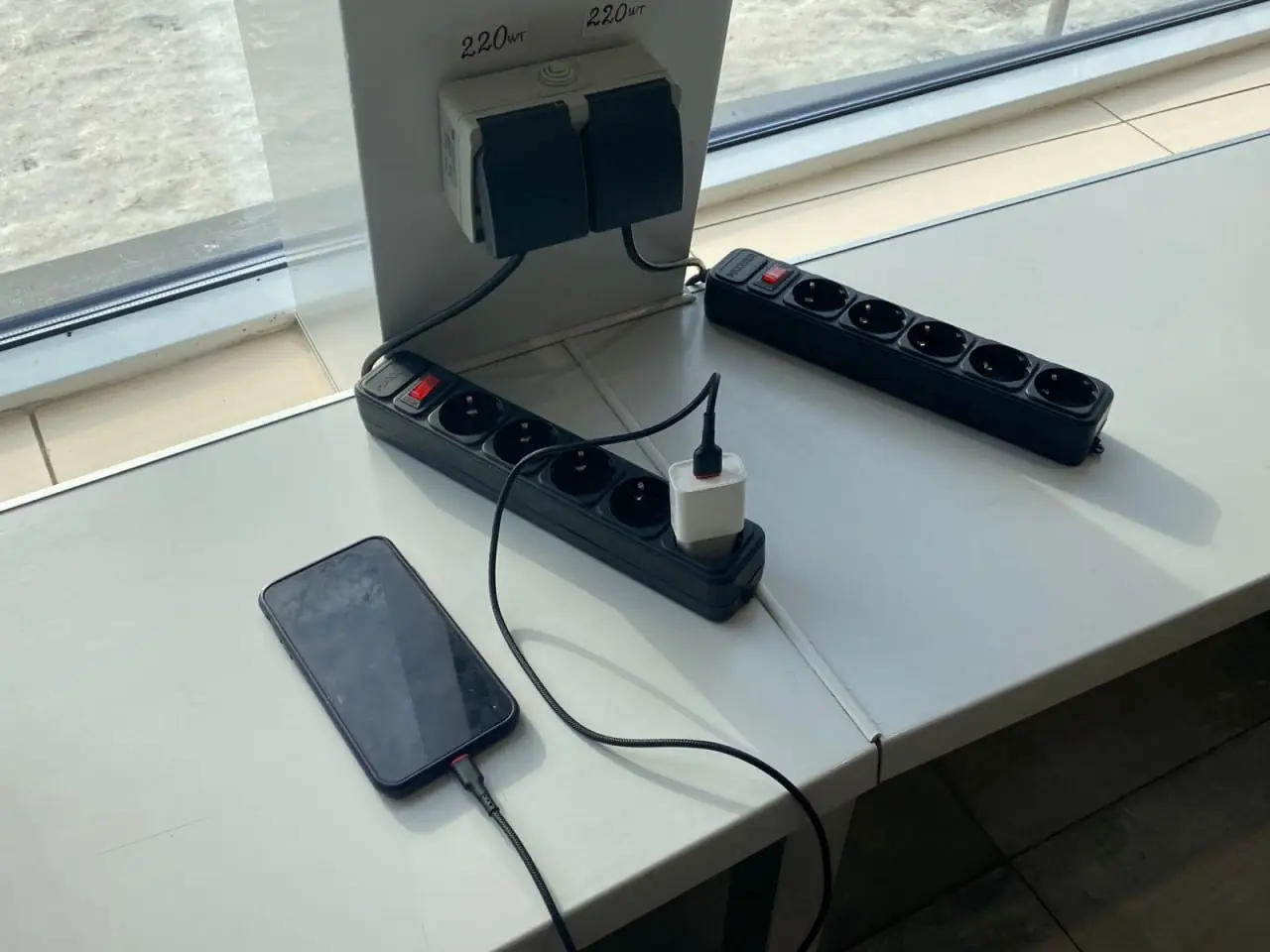 точка підзарядки в Сумах