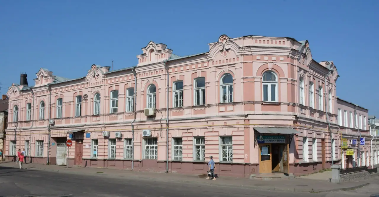 budivlia na kuznechnii