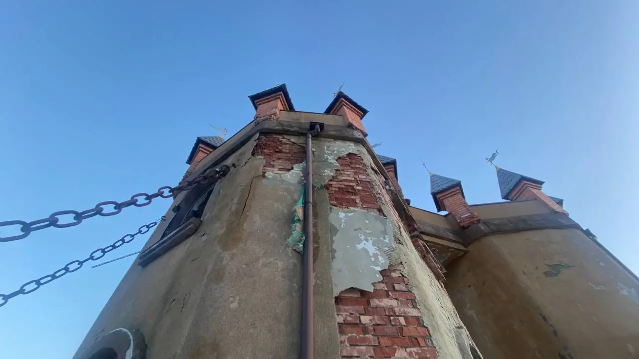 mala fortetsia dakh mala fortetsia dakh