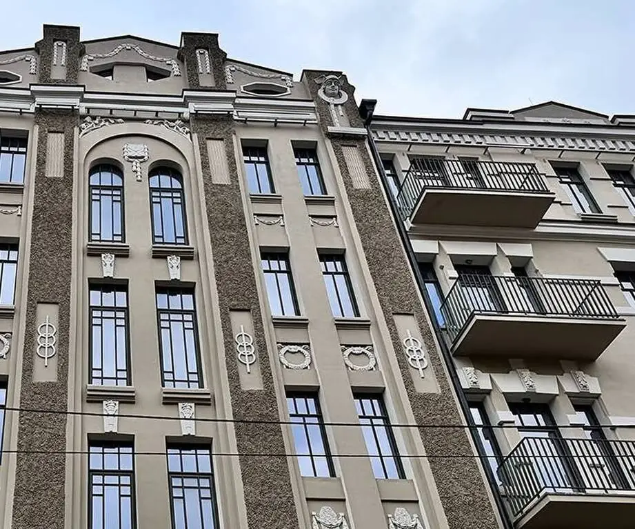 vidnovlena budivlie vidnovlena budivlie