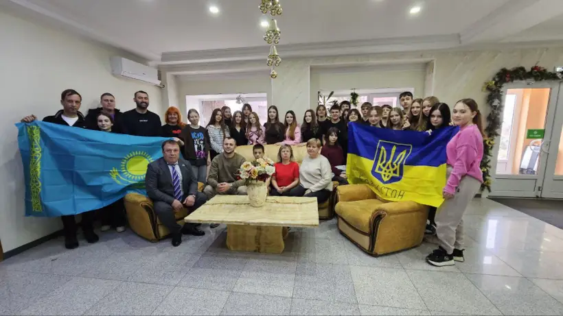 Діти із Сумщини на відновлювальному відпочинку в Казахстані