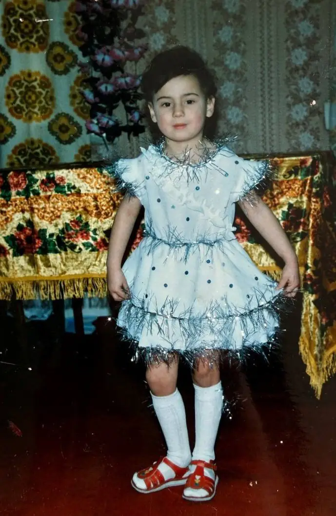 Вікторія Морозова в дитинстві