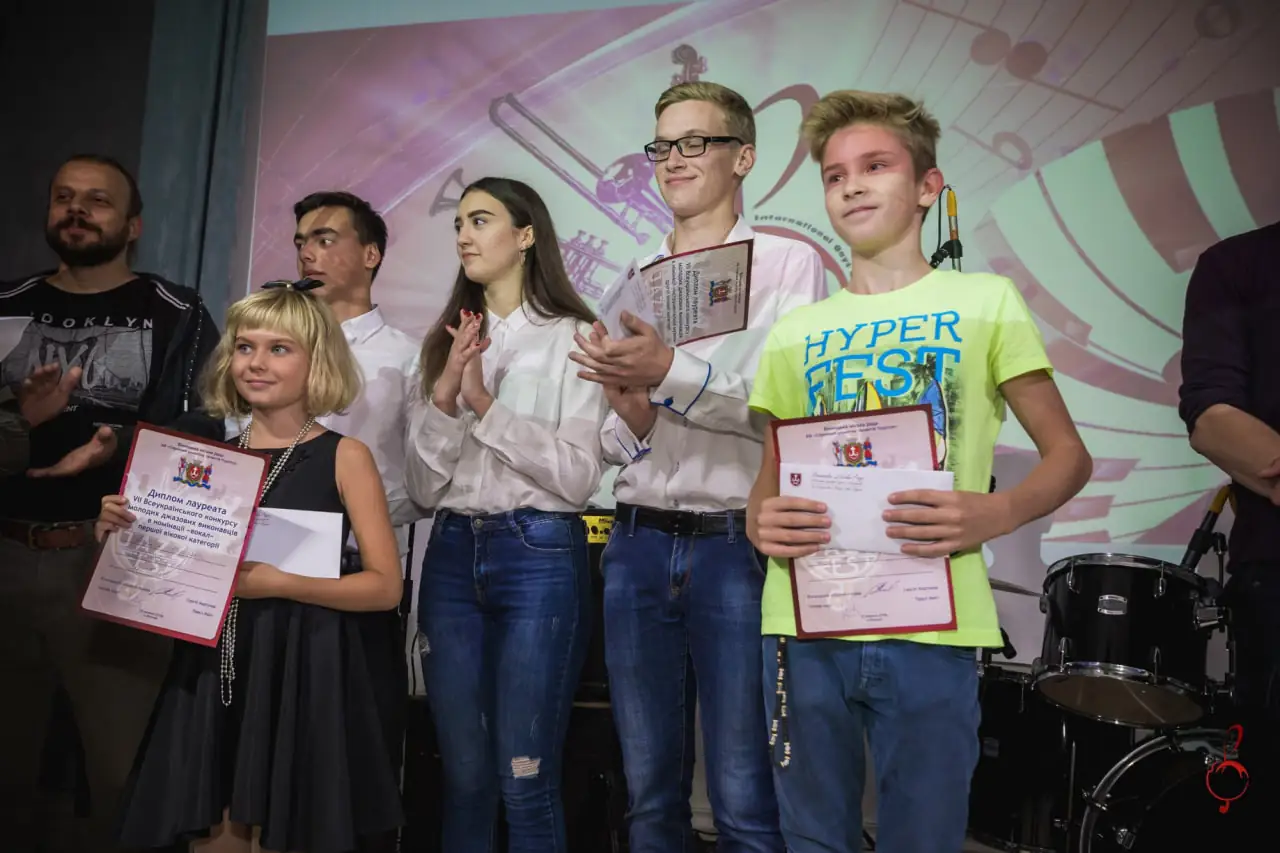 конкурс в музичній школі