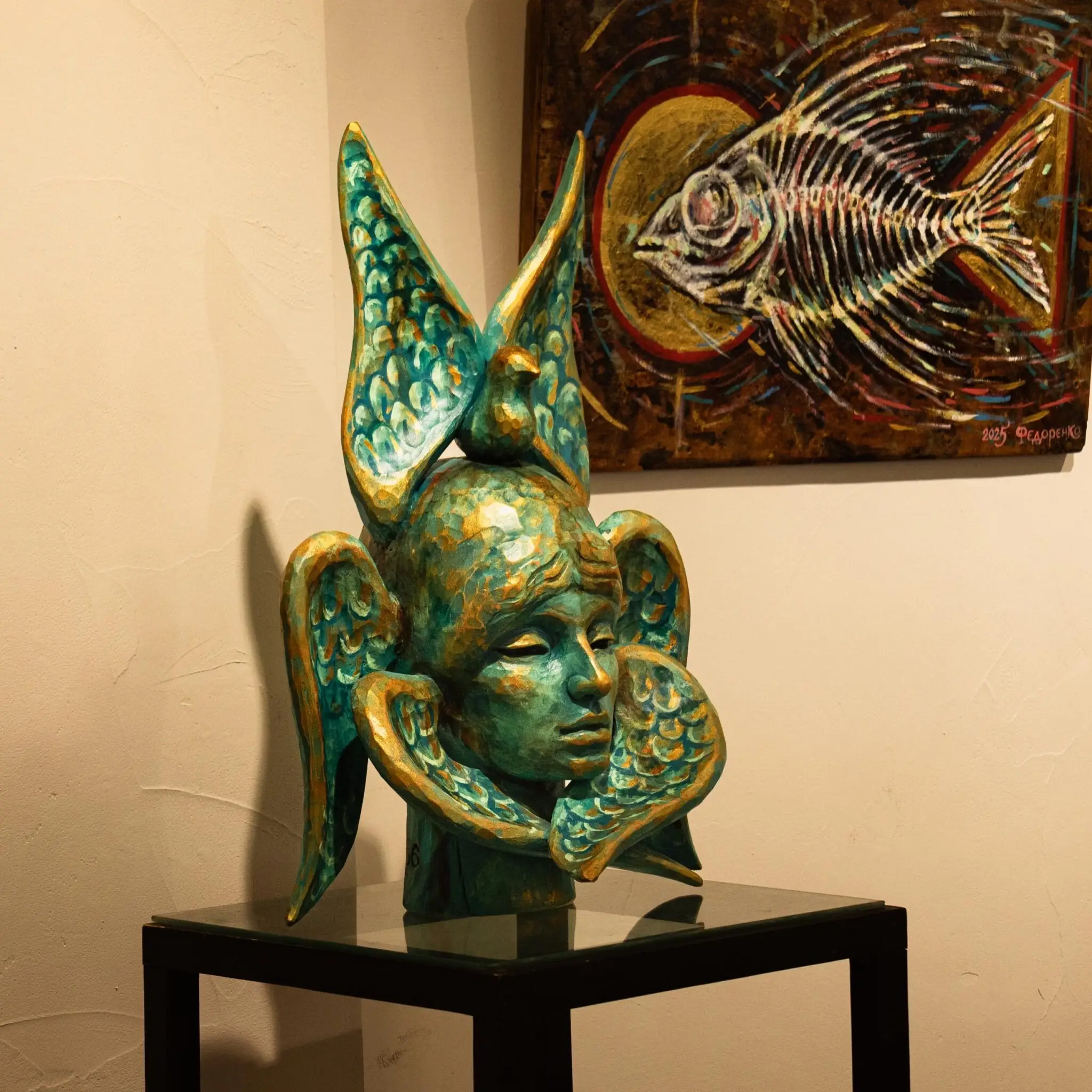 skulʹptura na vystavtsi v kavʼyarni g.gallery skulʹptura na vystavtsi v kavʼyarni g.gallery