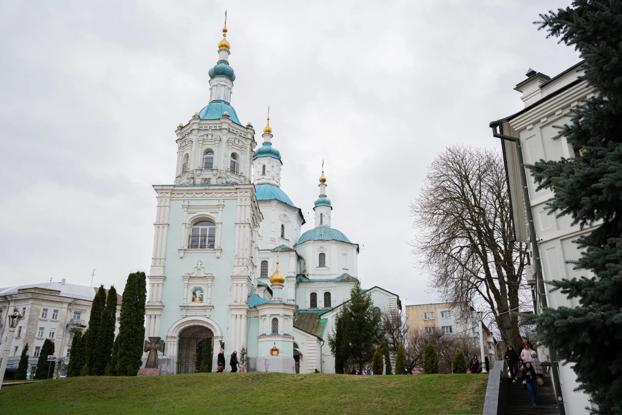 Свято-Воскресенський собор на Великдень