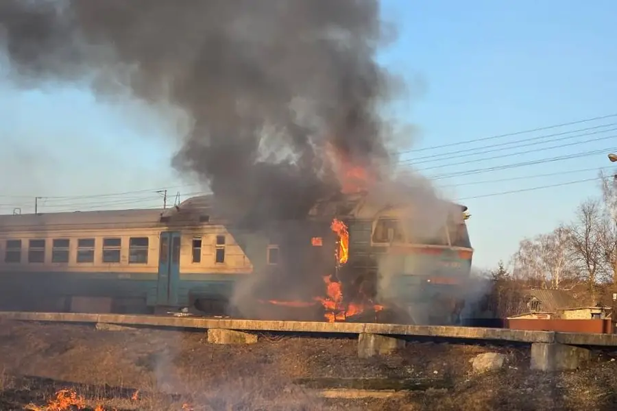 Потяг у Ворожбі під обстрілами