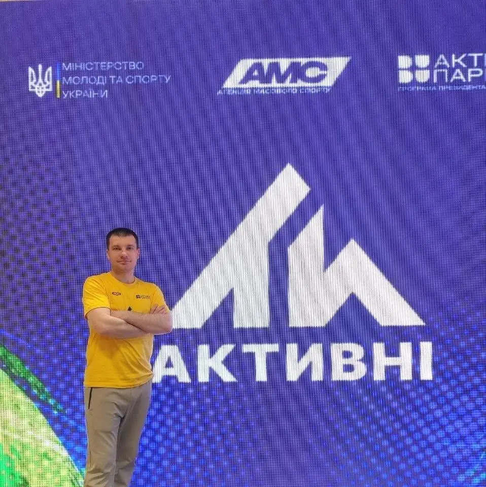 Артем Безкоровайний в Києві