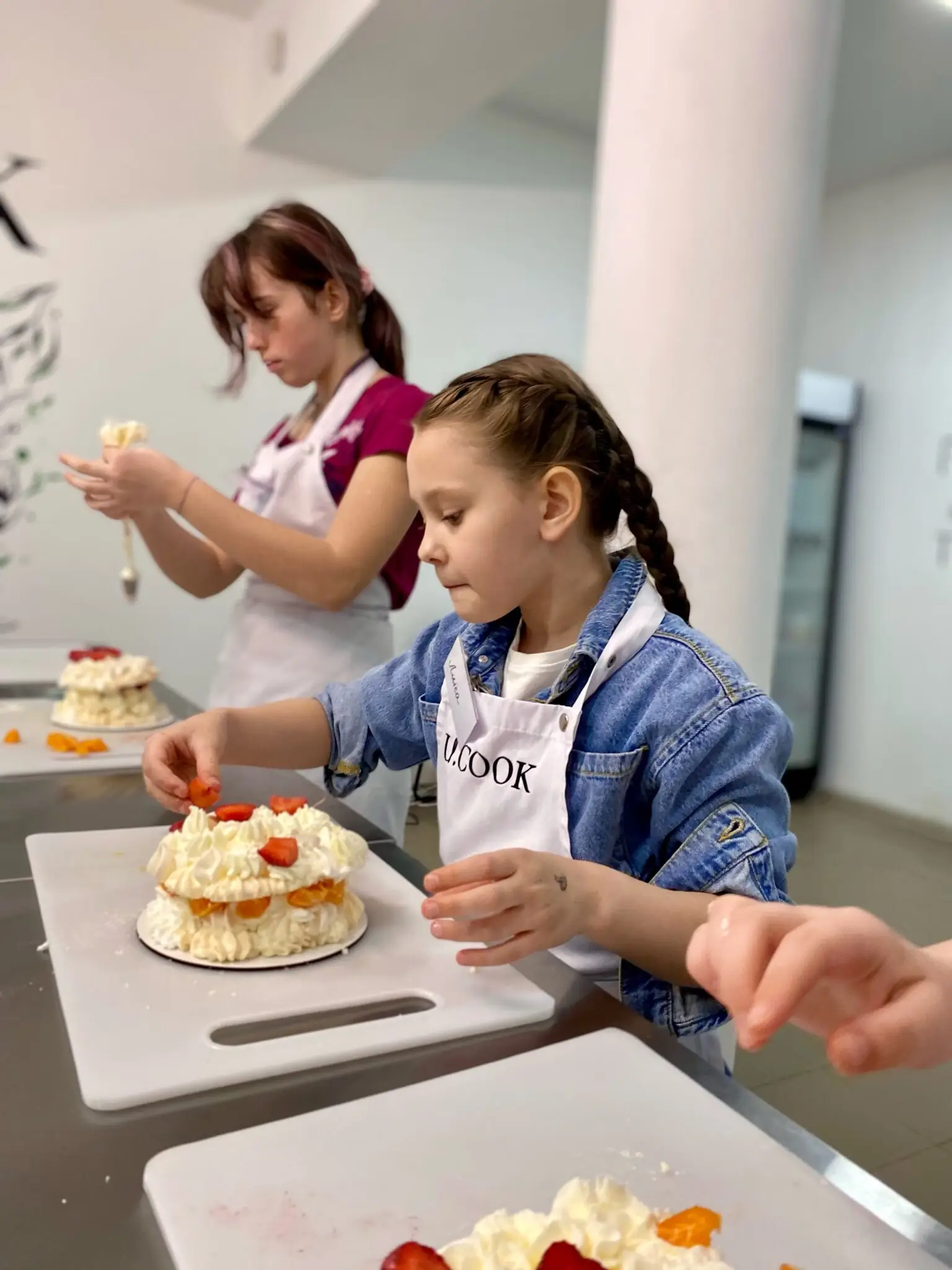 Діти готують в юкук