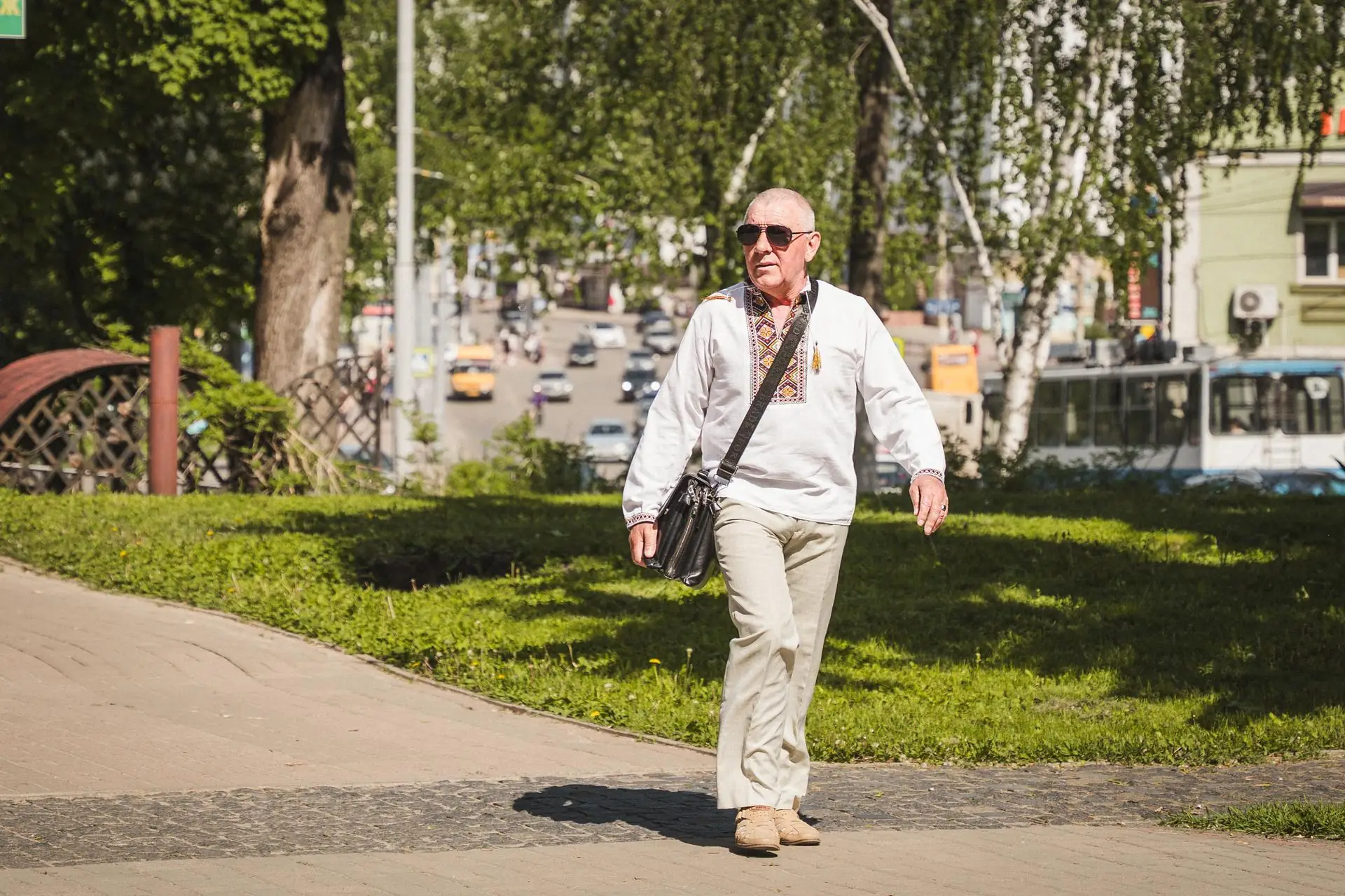 starshyi sumianyn vyshyta sorochka