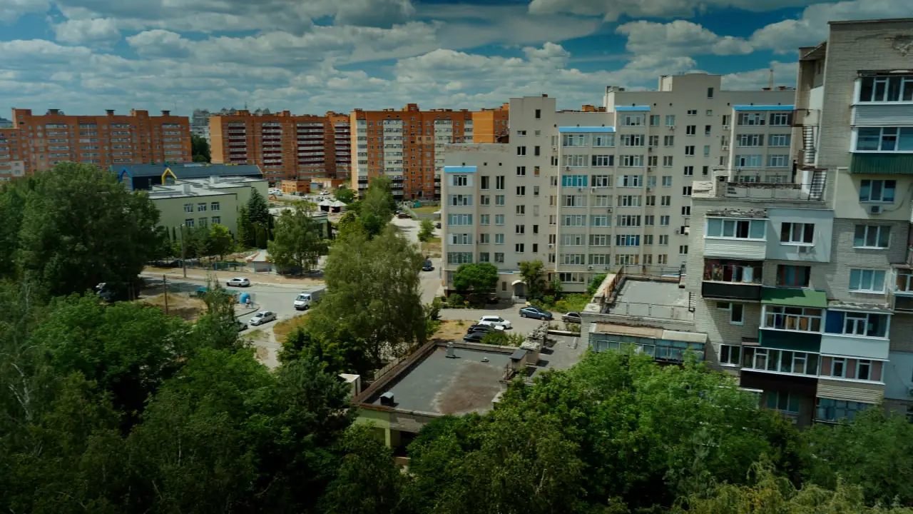 каскадний будинок