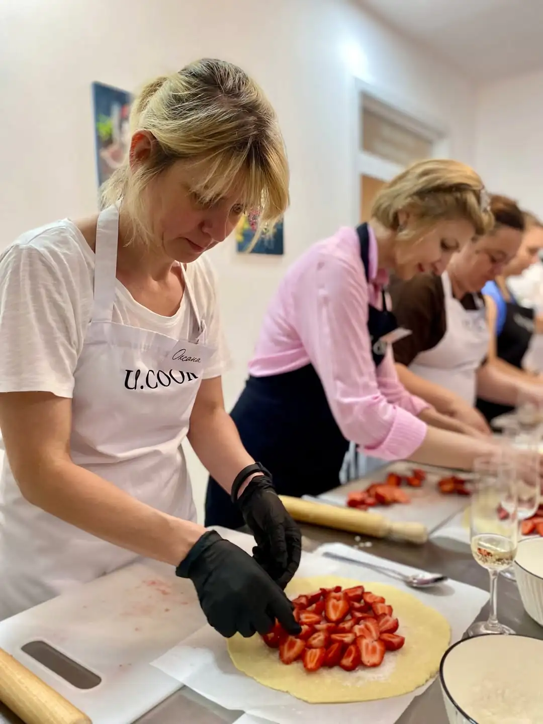 Майстерклас з приготування полуничної галети в U.cook