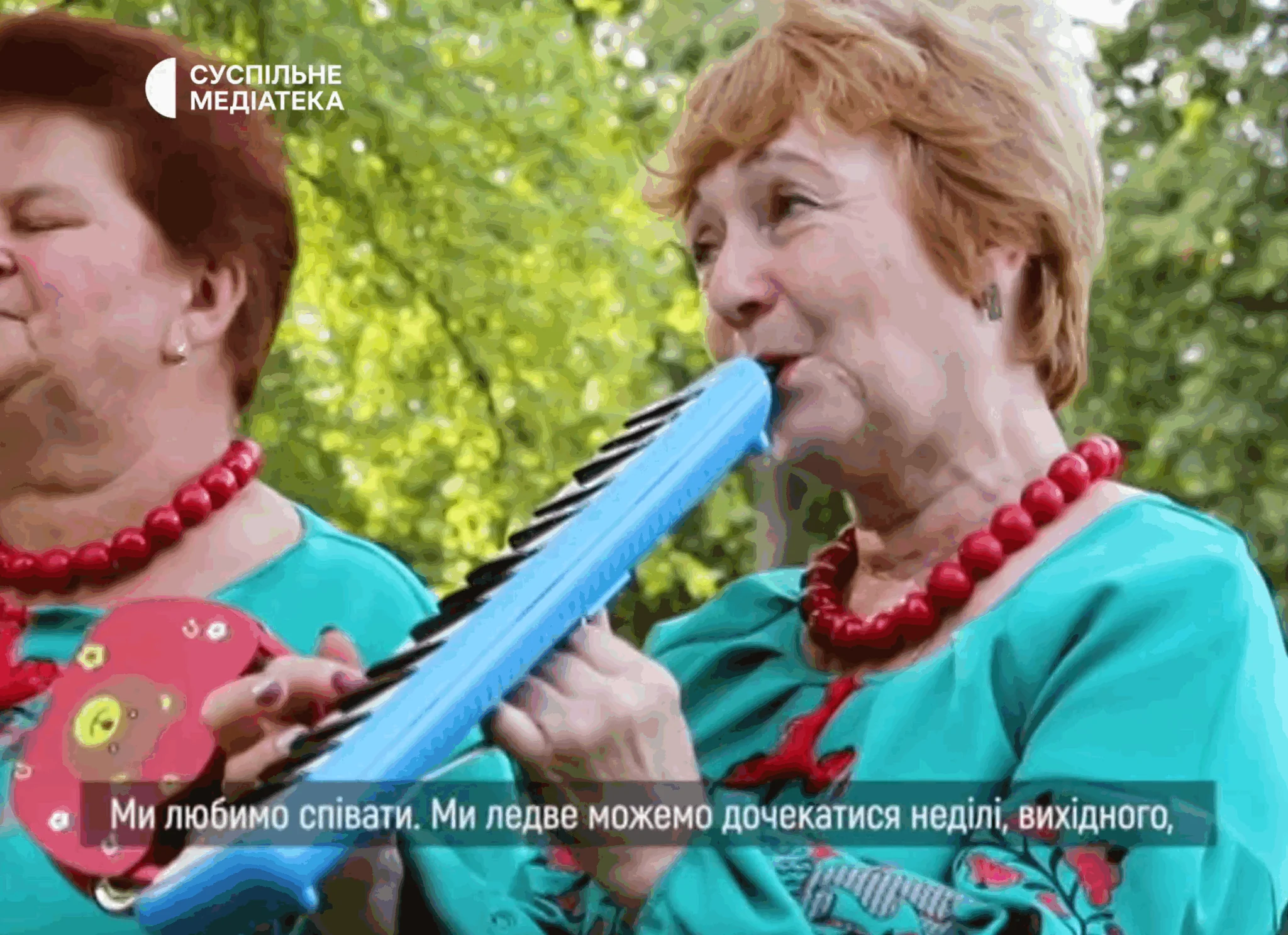 ansamblʹ vidrada v iskryskivshchyni ansamblʹ vidrada v iskryskivshchyni