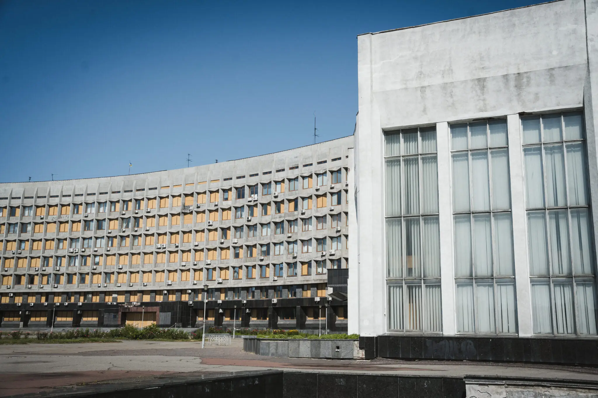 Будівля ОДА в Сумах