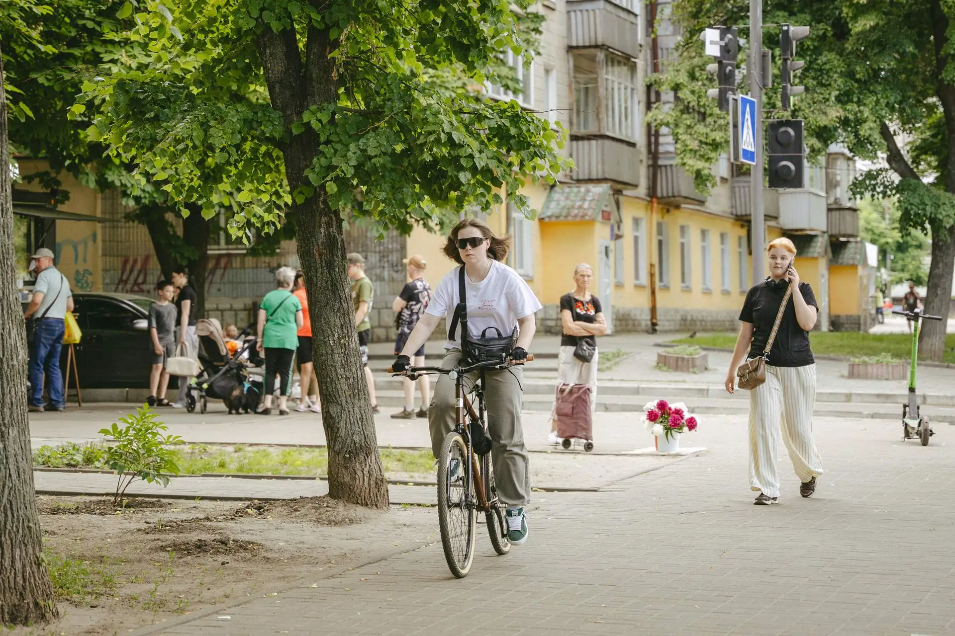 divchyna velosyped sumy shevchenka