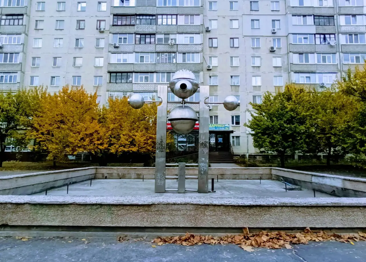 istoriia sumskykh fontaniv 3 Водограй поблизу будинків на вулиці Харківській